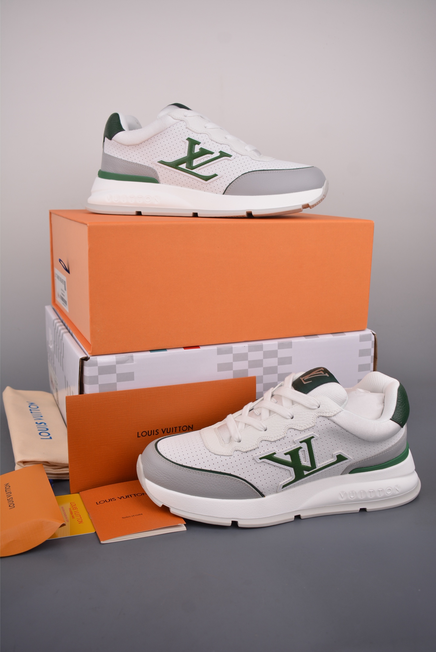 LOUIS VUITTON 路易威登 LV Trainer Nigo联名 FW25 牛皮革 1AJ128