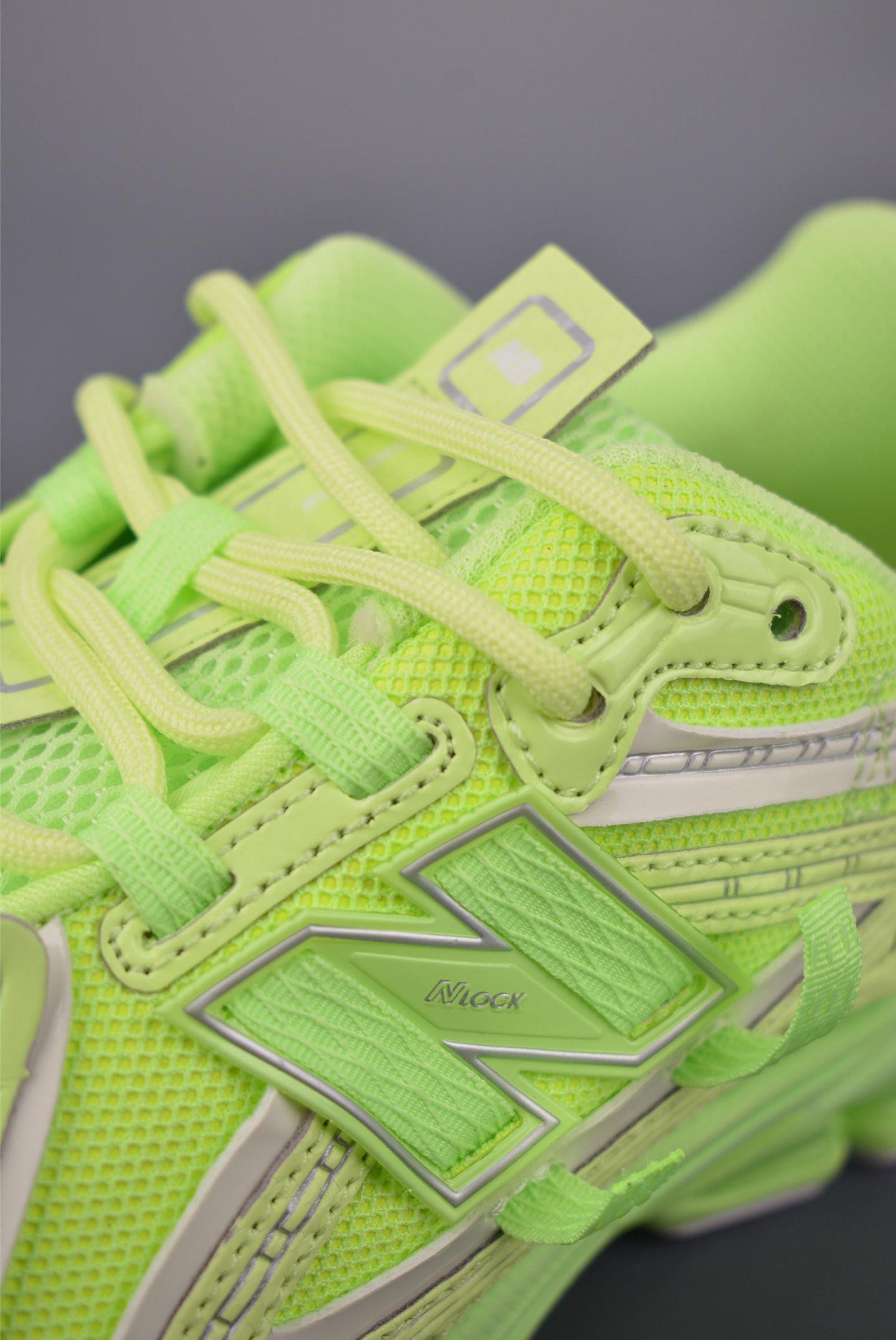 New Balance M1906系列 复古单品宝藏老爹鞋款 U1906AF