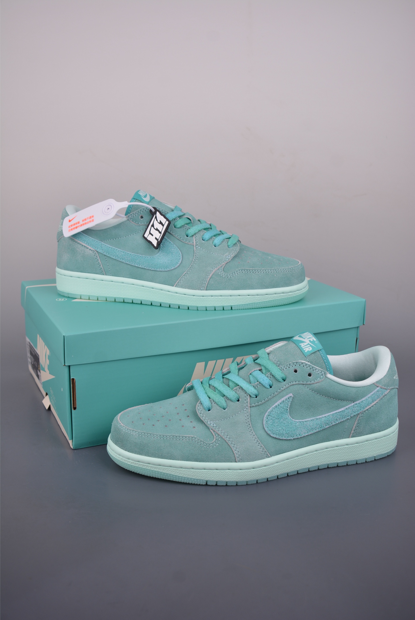 Air Jordan 1 Low 水洗青釉 AJ1乔1低帮休闲板鞋 HQ8111-300 Air Jordan 1 Low 水洗青釉 AJ1乔1低帮休闲板鞋 HQ8111-300