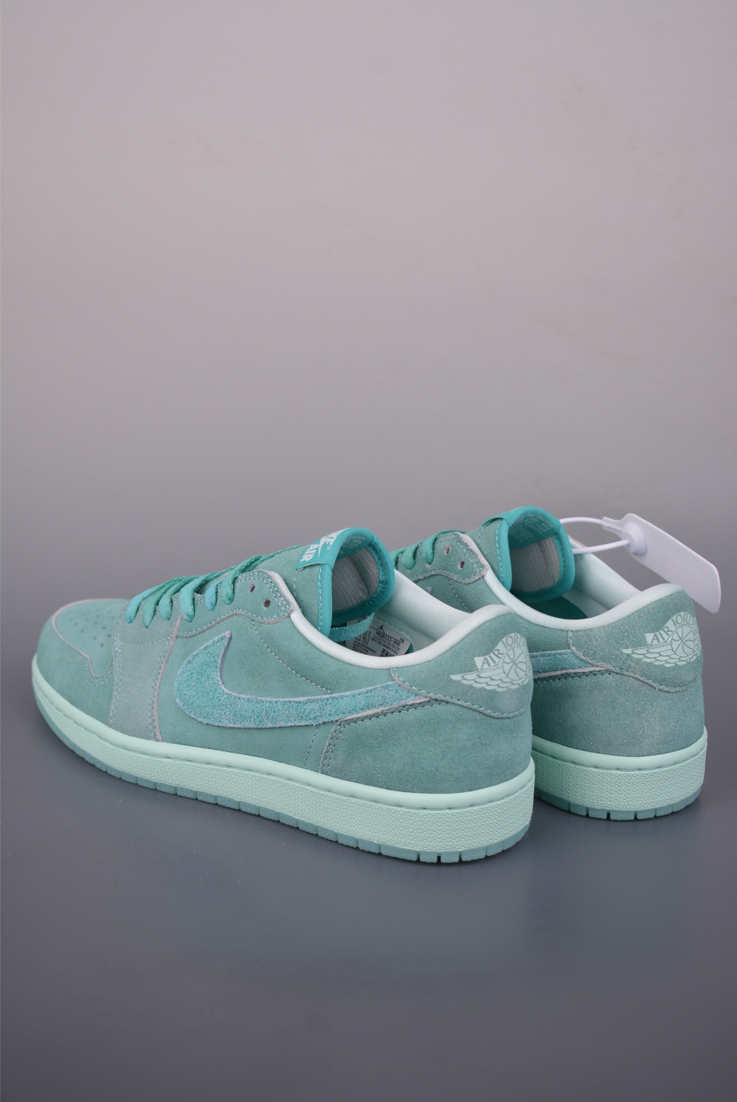 Air Jordan 1 Low 水洗青釉 AJ1乔1低帮休闲板鞋 HQ8111-300 Air Jordan 1 Low 水洗青釉 AJ1乔1低帮休闲板鞋 HQ8111-300