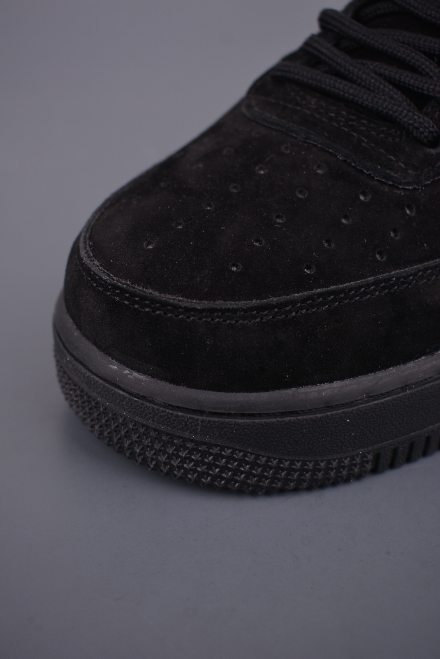 Nike Air Force 1 Low Supreme联名 DF0188-119 Nike Air Force 1 Low Supreme联名 DF0188-119