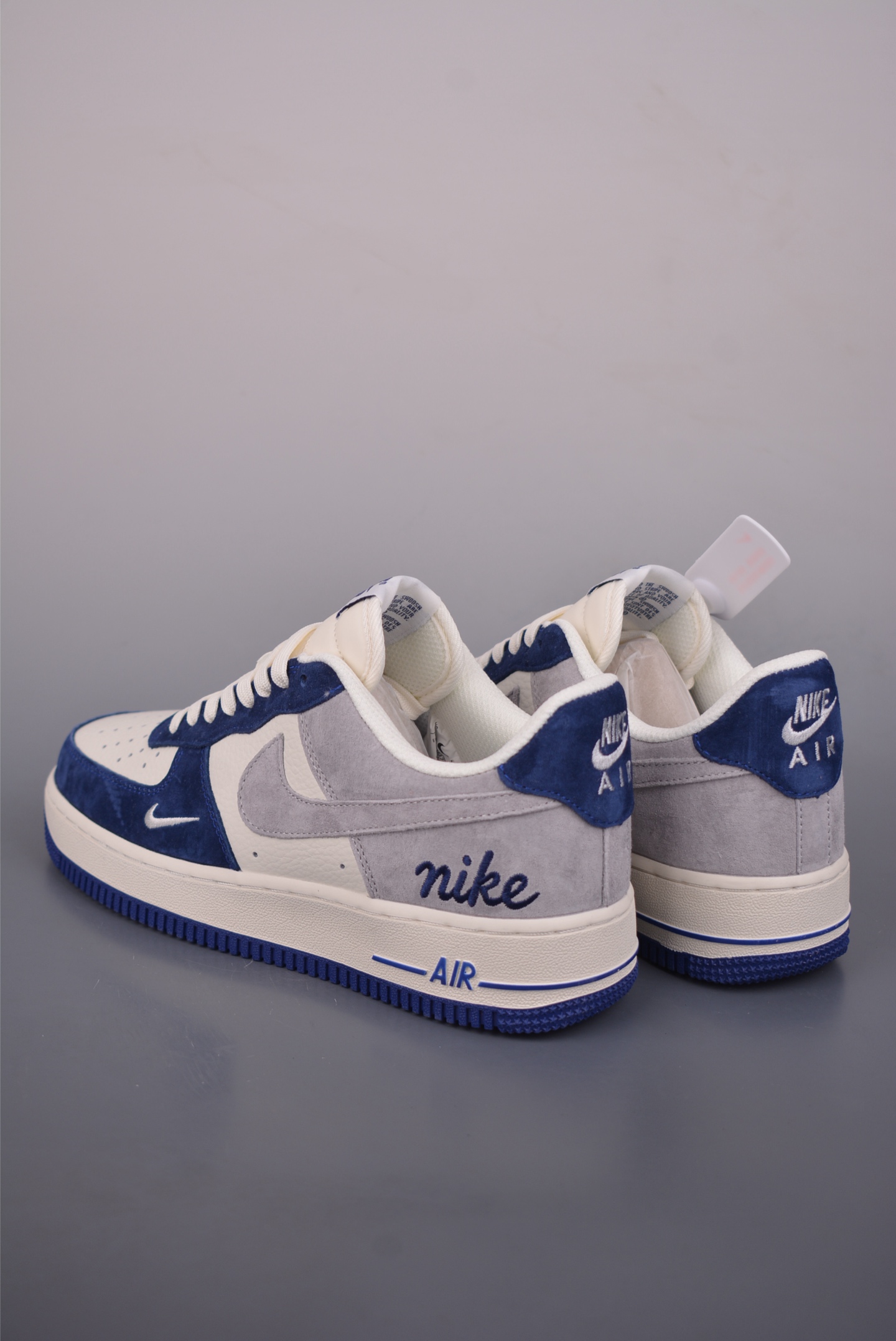 Nike Air Force 1 Low 灰蓝 HM3703-161 Nike Air Force 1 Low 灰蓝 HM3703-161