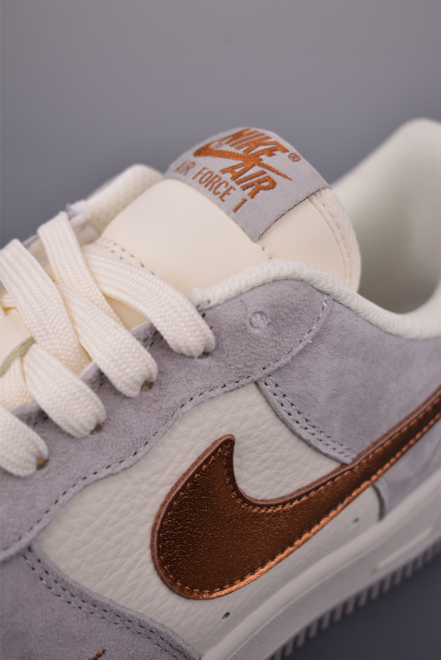 Nike Air Force 1 Low 玫金灰 DV5477-006 Nike Air Force 1 Low 玫金灰 DV5477-006