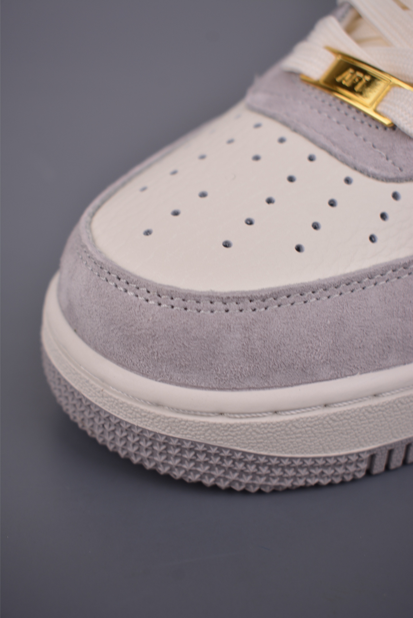 Nike Air Force 1 Low 玫金灰 DV5477-006 Nike Air Force 1 Low 玫金灰 DV5477-006