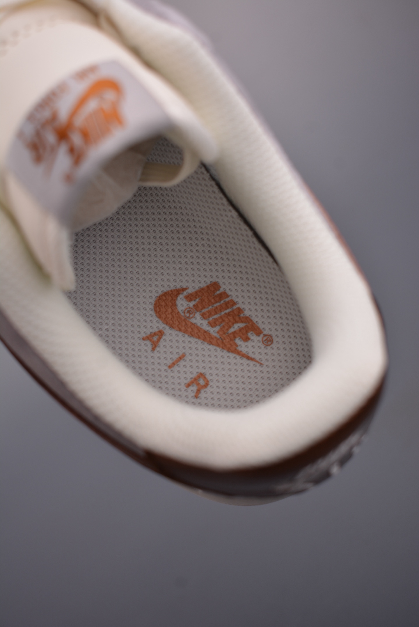 Nike Air Force 1 Low 玫金灰 DV5477-006 Nike Air Force 1 Low 玫金灰 DV5477-006