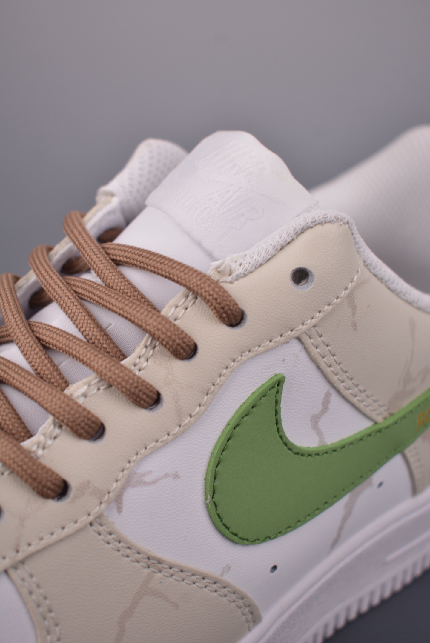 Nike Air Force 1 Low 棕绿 ZH0316-130