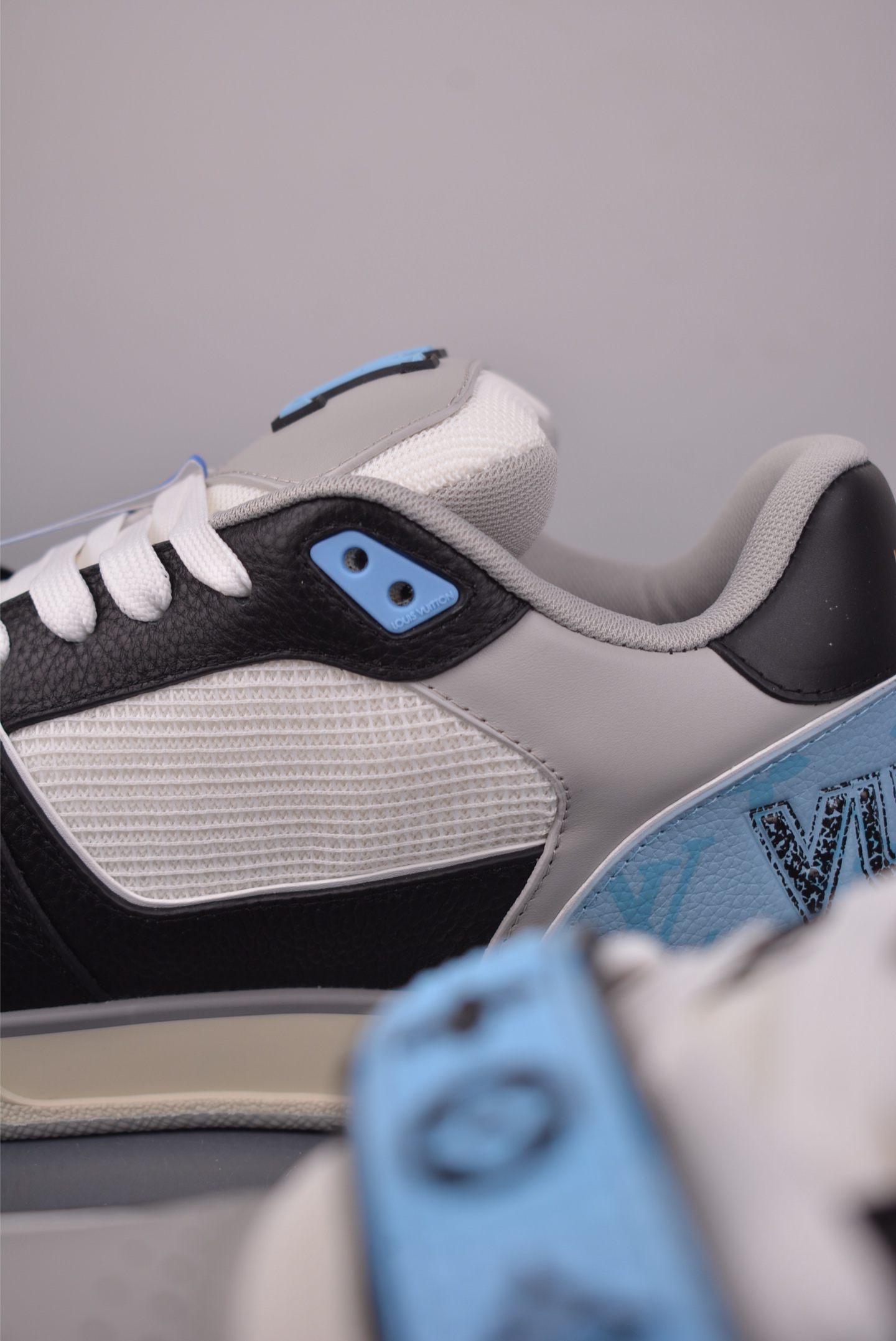 驴家LV Trainer 路易威登魔术贴 驴家LV Trainer 路易威登魔术贴