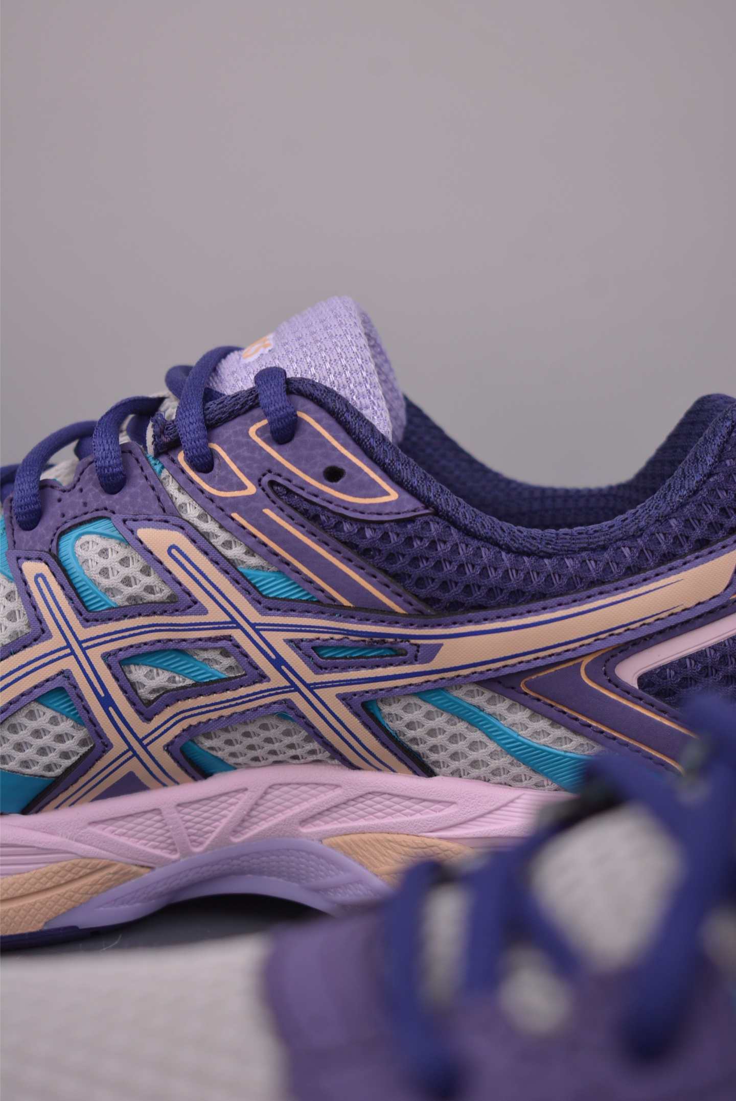 200 Asics Gel-CUMULUS 16 亚瑟士运动休闲透气专业跑鞋 1203A763-020-Chinese UA Cheap High Quatity Brand Clothes Bags handbags Sneakers wholesale wholesaler seller from China Factory suppliers Fashion Clothing Shoes best Quality Beautiful Price 200 Asics Gel-CUMULUS 16 亚瑟士运动休闲透气专业跑鞋 1203A763-020