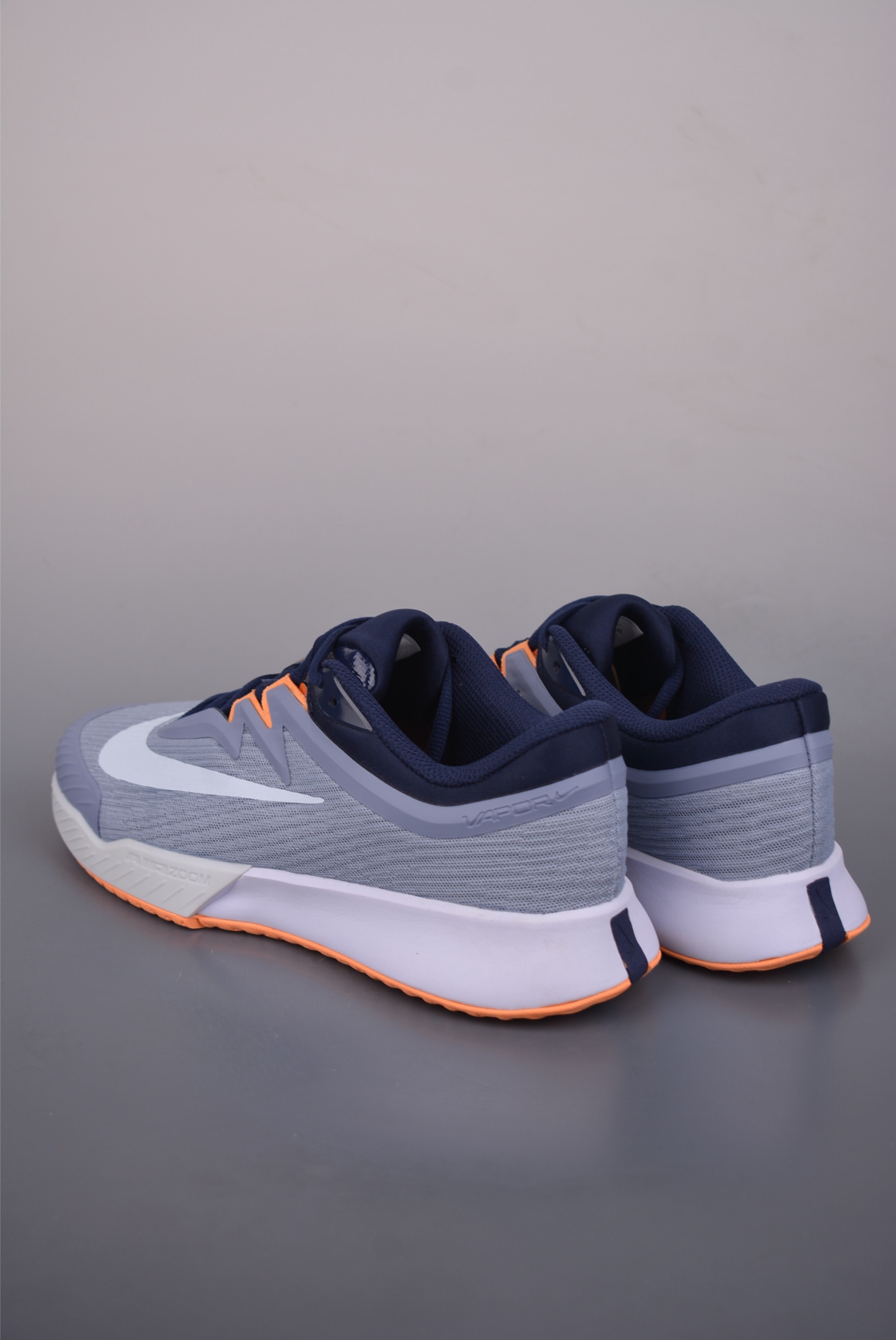 Nike Vapor Pro 3 减震防滑透气 低帮网球鞋 中底泡棉记忆回弹 鞋身独特排水槽设计 FZ2161-400 Nike Vapor Pro 3 减震防滑透气 低帮网球鞋 中底泡棉记忆回弹 鞋身独特排水槽设计 FZ2161-400