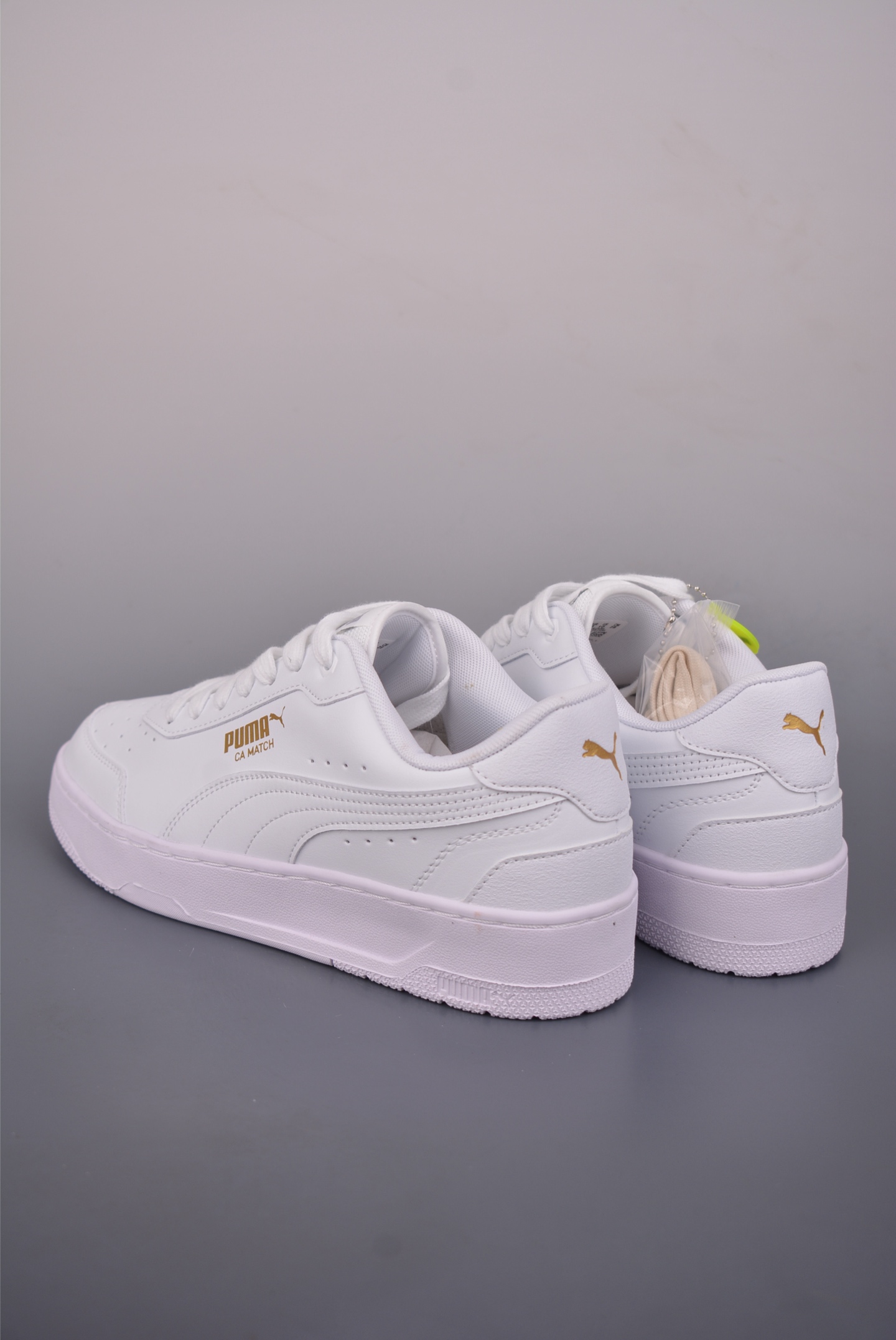 PUMA Ferrari CA Match 彪马 防滑耐磨低帮休闲板鞋 308621-102 PUMA Ferrari CA Match 彪马 防滑耐磨低帮休闲板鞋 308621-102