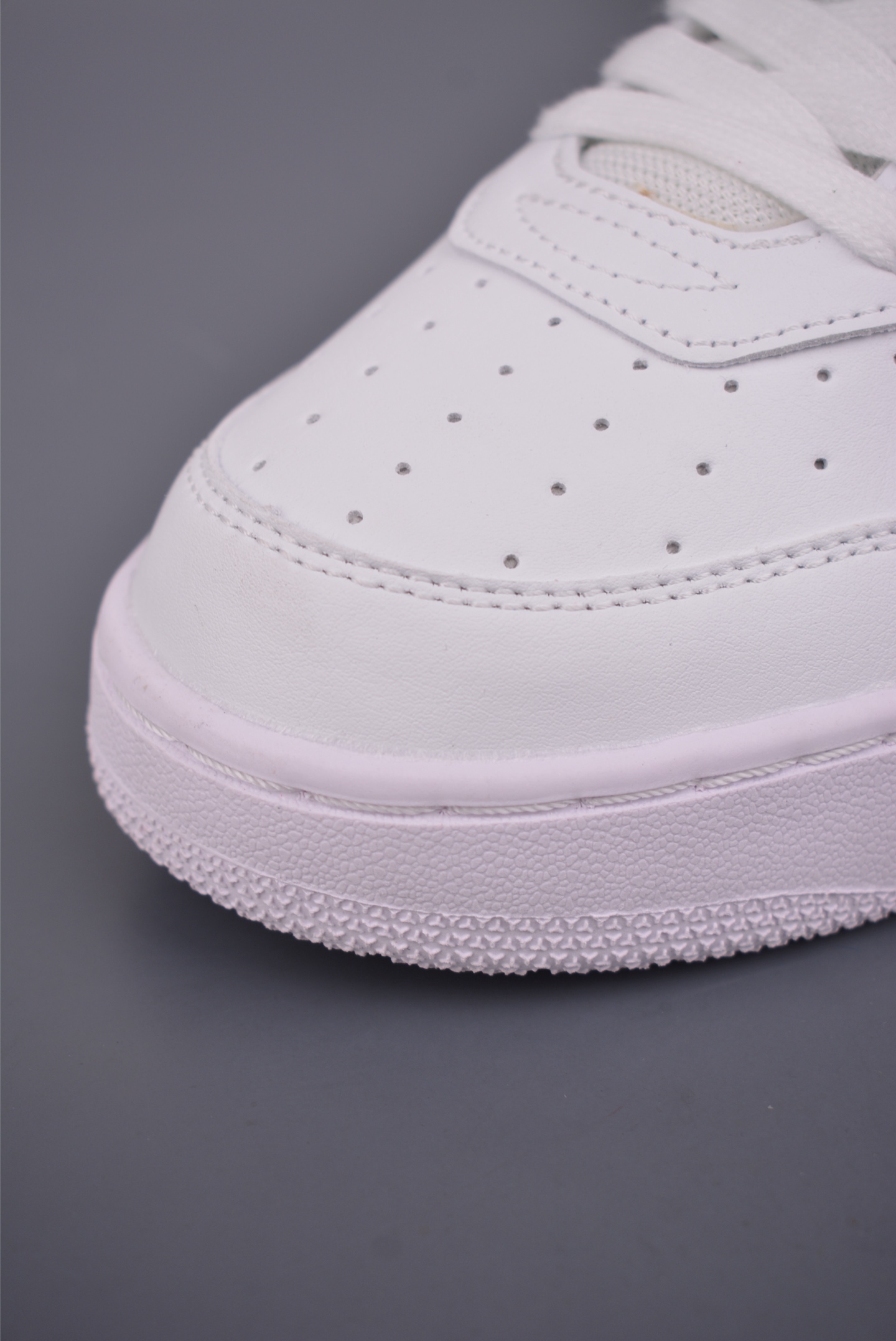 PUMA Ferrari CA Match 彪马 防滑耐磨低帮休闲板鞋 308621-102 PUMA Ferrari CA Match 彪马 防滑耐磨低帮休闲板鞋 308621-102