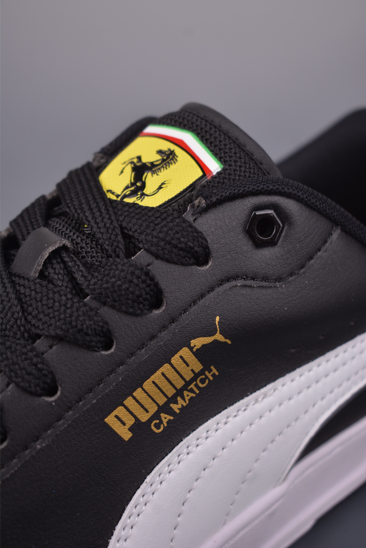 PUMA Ferrari CA Match 彪马 防滑耐磨低帮休闲板鞋 308621-012 PUMA Ferrari CA Match 彪马 防滑耐磨低帮休闲板鞋 308621-012