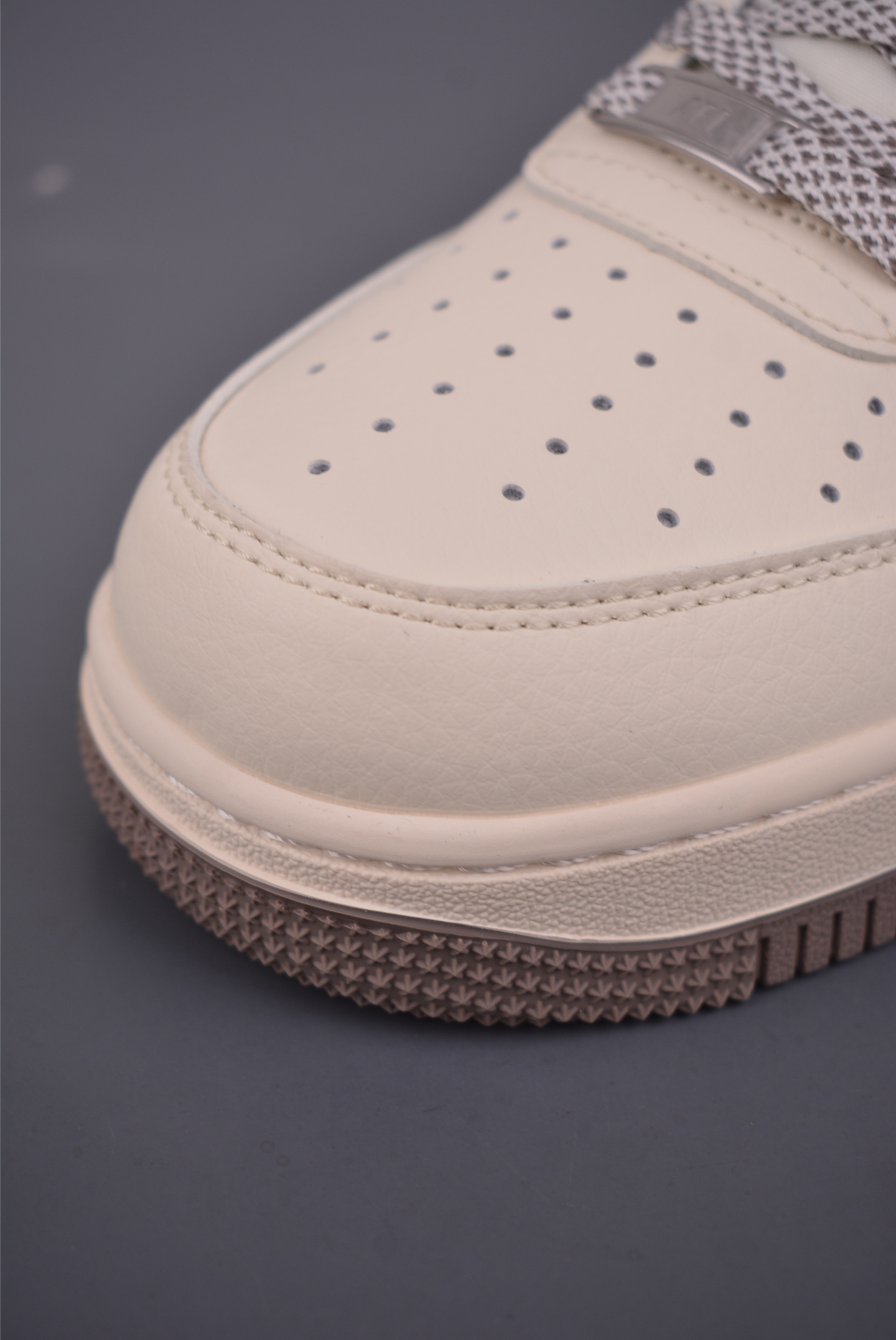 Nike Air Force 1 Low LV联名 SM6668-128 Nike Air Force 1 Low LV联名 SM6668-128