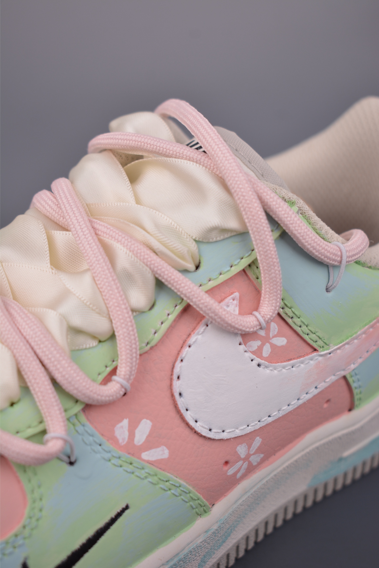 260 Nike Air Force 1 Low 手绘涂鸦 粉樱薄荷 FB1839-818-Chinese UA Cheap High Quatity Brand Clothes Bags handbags Sneakers wholesale wholesaler seller from China Factory suppliers Fashion Clothing Shoes best Quality Beautiful Price 260 Nike Air Force 1 Low 手绘涂鸦 粉樱薄荷 FB1839-818