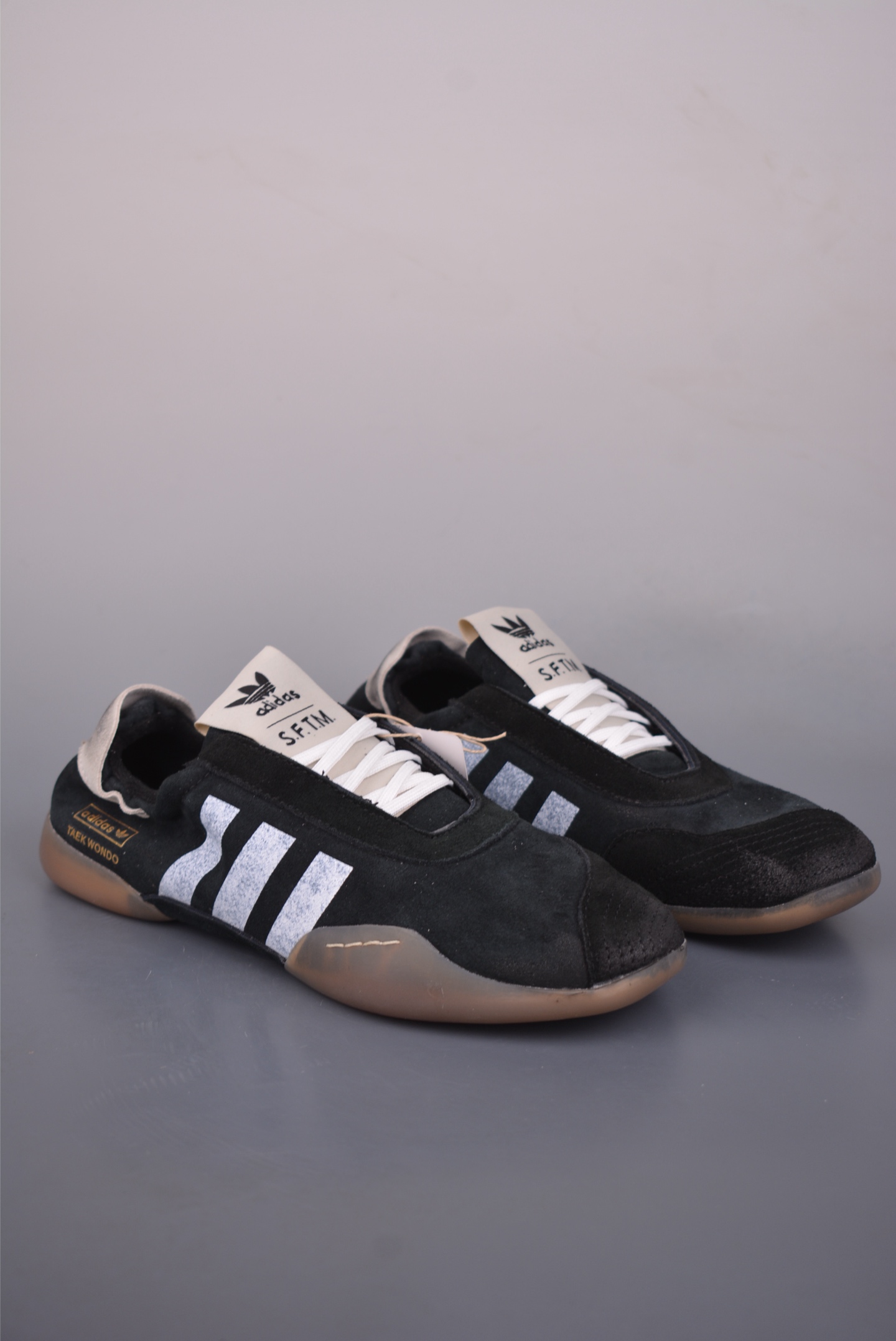 SONG FOR THE MUTE x adidas Taekwondo MEI 联名三色 实拍首发 成型高难度款 翻毛皮材质做旧 官方货号:HP35172622