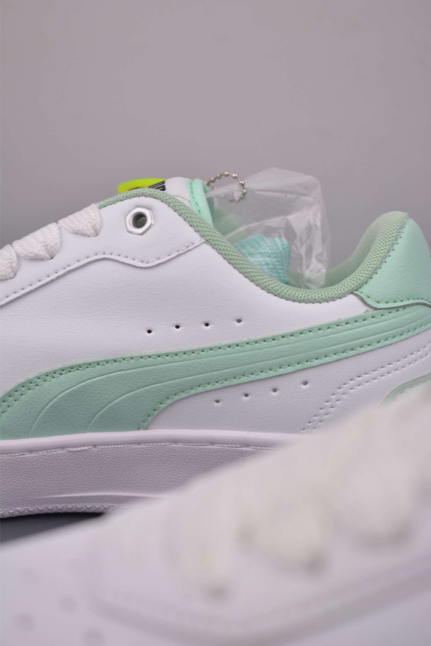 PUMA Ferrari CA Match 彪马 防滑耐磨低帮休闲板鞋 308621-052 PUMA Ferrari CA Match 彪马 防滑耐磨低帮休闲板鞋 308621-052