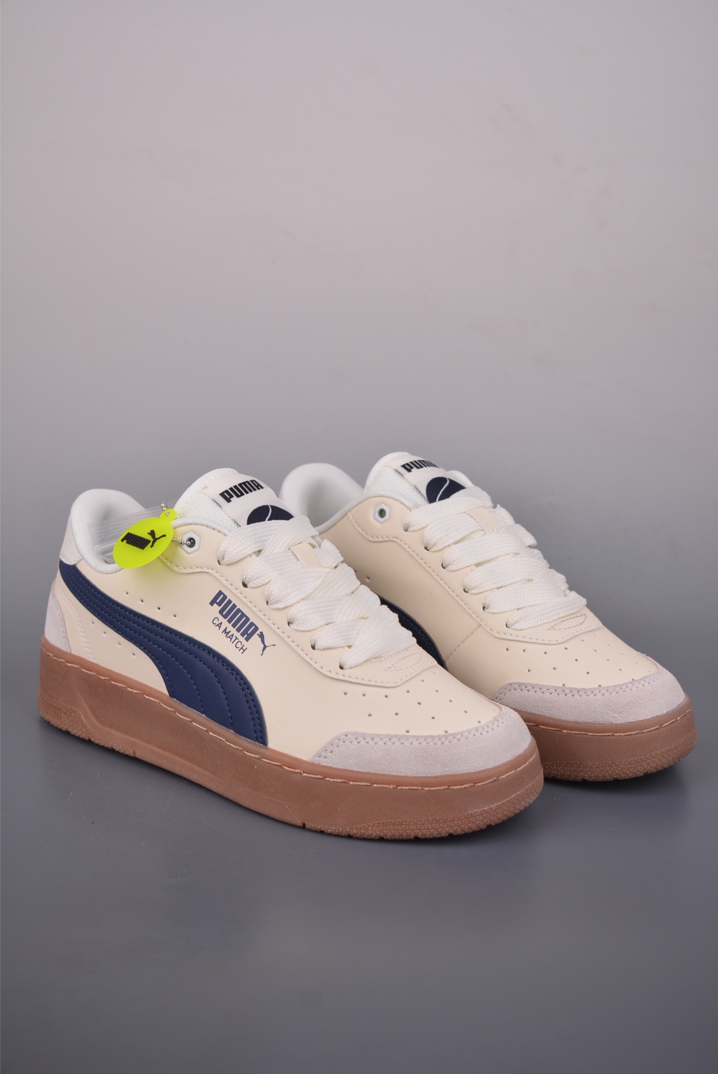 PUMA Ferrari CA Match 彪马 防滑耐磨低帮休闲板鞋 308621-112 PUMA Ferrari CA Match 彪马 防滑耐磨低帮休闲板鞋 308621-112