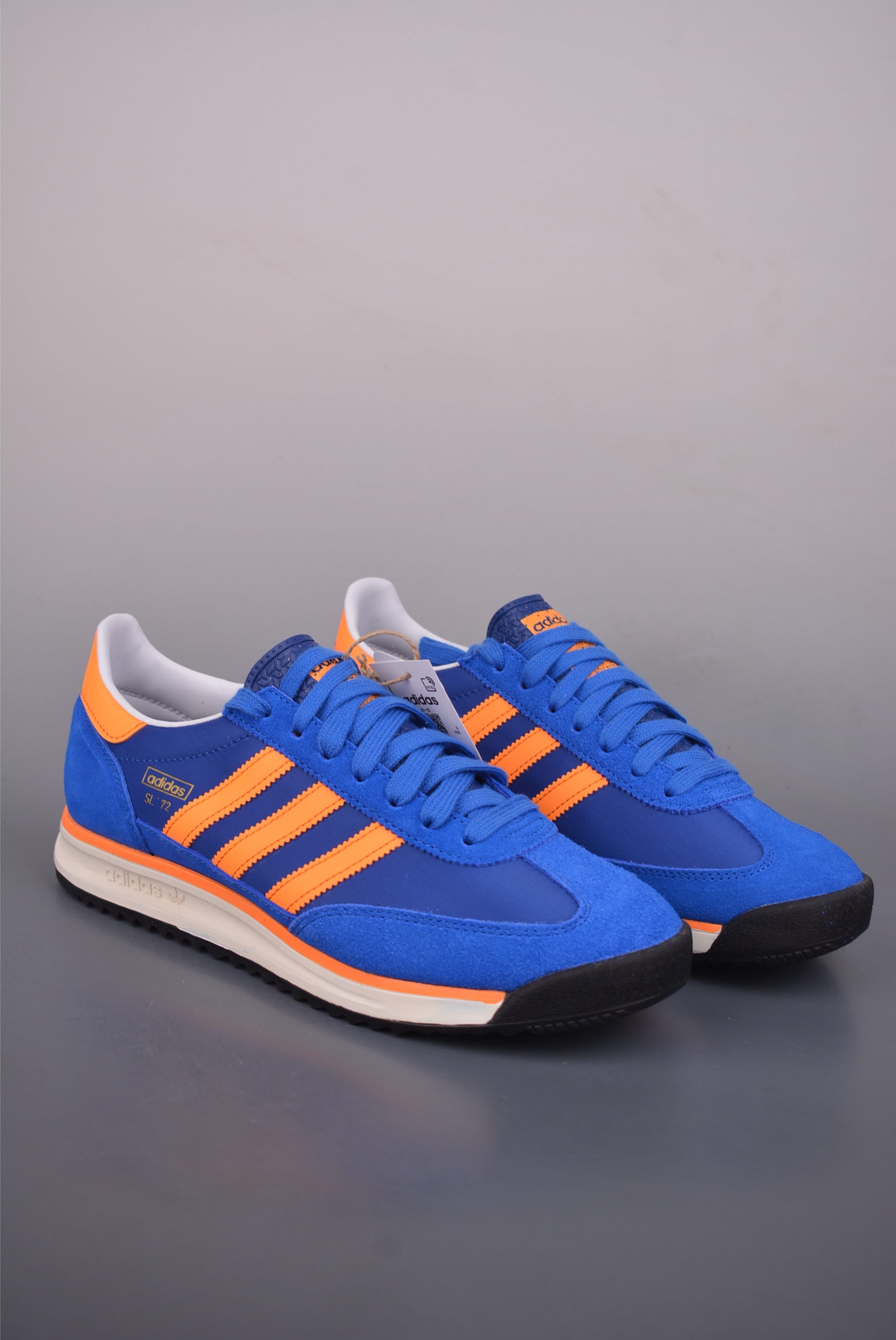 adidas originals SL 72RS 超轻便透气复古慢跑鞋 JR8775 adidas originals SL 72RS 超轻便透气复古慢跑鞋 JR8775