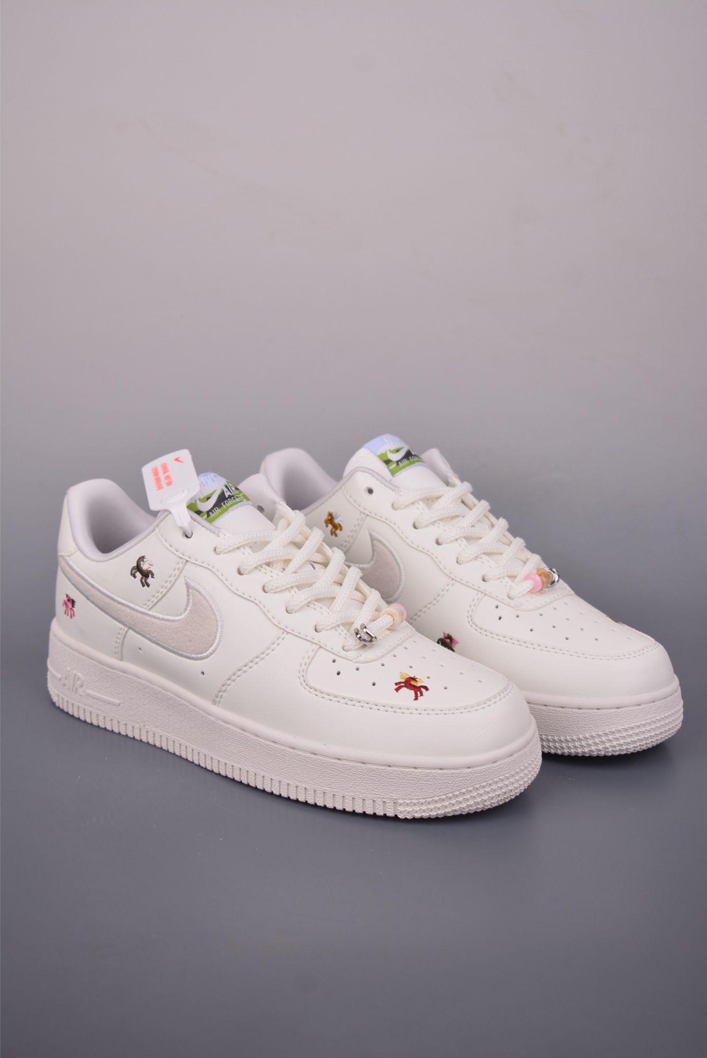 Nike Air Force 1 Low 马年限定 IQ1143-100 Nike Air Force 1 Low 马年限定 IQ1143-100