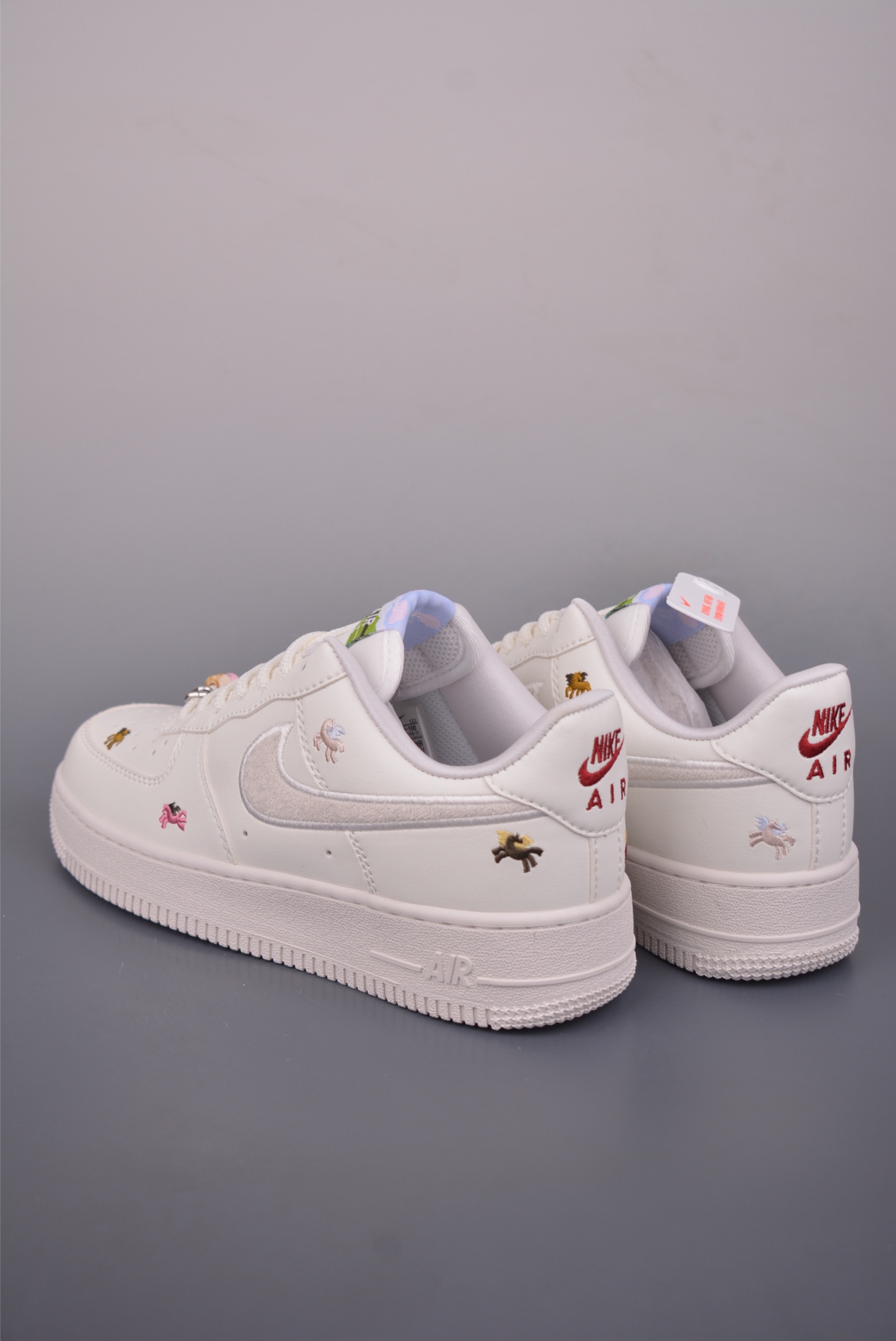 Nike Air Force 1 Low 马年限定 IQ1143-100 Nike Air Force 1 Low 马年限定 IQ1143-100