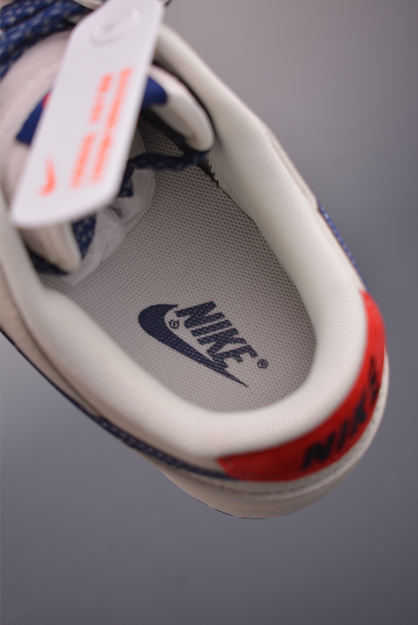 Nike SB Dunk Low 马年限定 FC7688-204 Nike SB Dunk Low 马年限定 FC7688-204