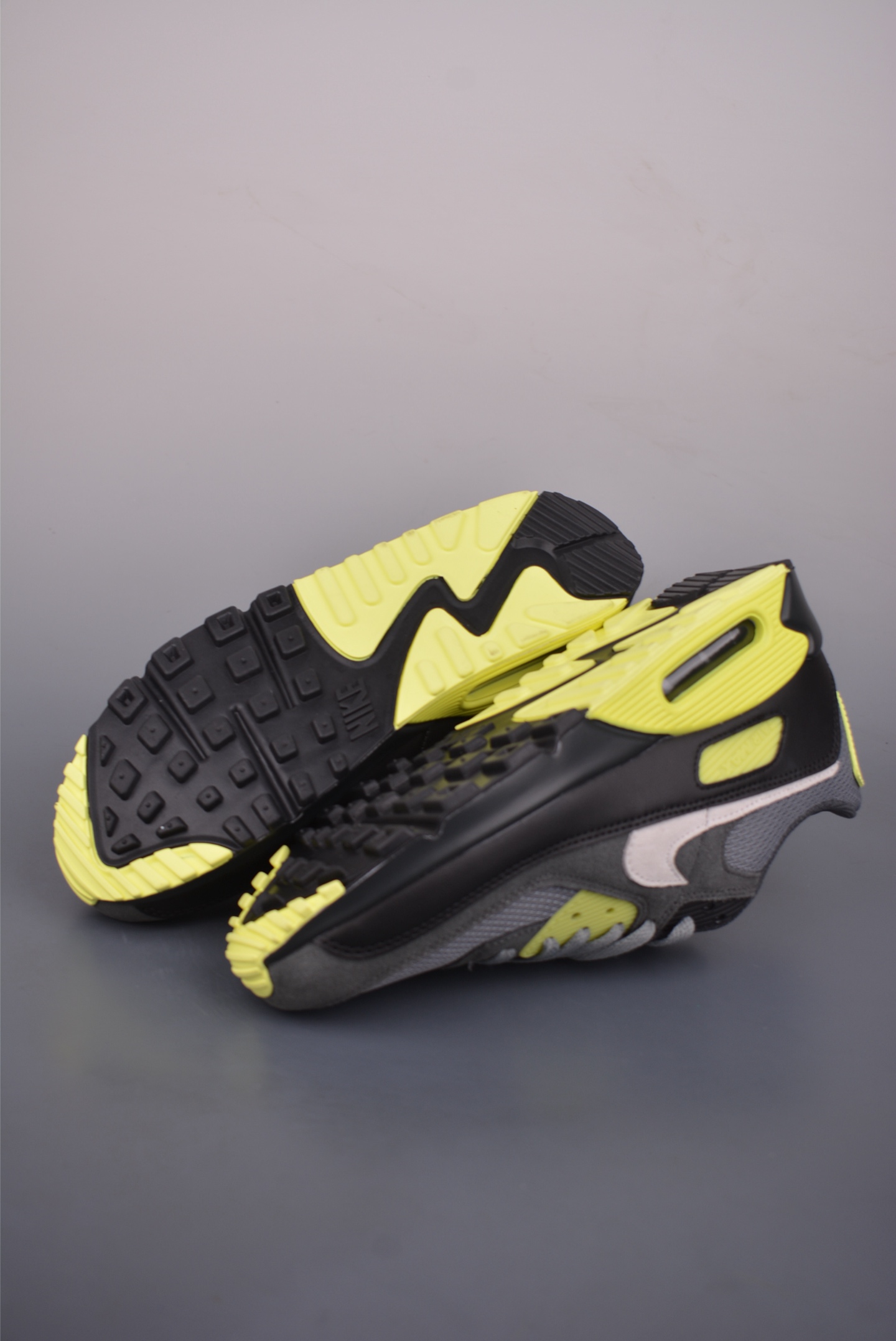 200 NIKE Air Max90 FUTURA 渠道原盒原标 经典拼接网面 DM0029-012-Chinese UA Cheap High Quatity Brand Clothes Bags handbags Sneakers wholesale wholesaler seller from China Factory suppliers Fashion Clothing Shoes best Quality Beautiful Price 200 NIKE Air Max90 FUTURA 渠道原盒原标 经典拼接网面 DM0029-012