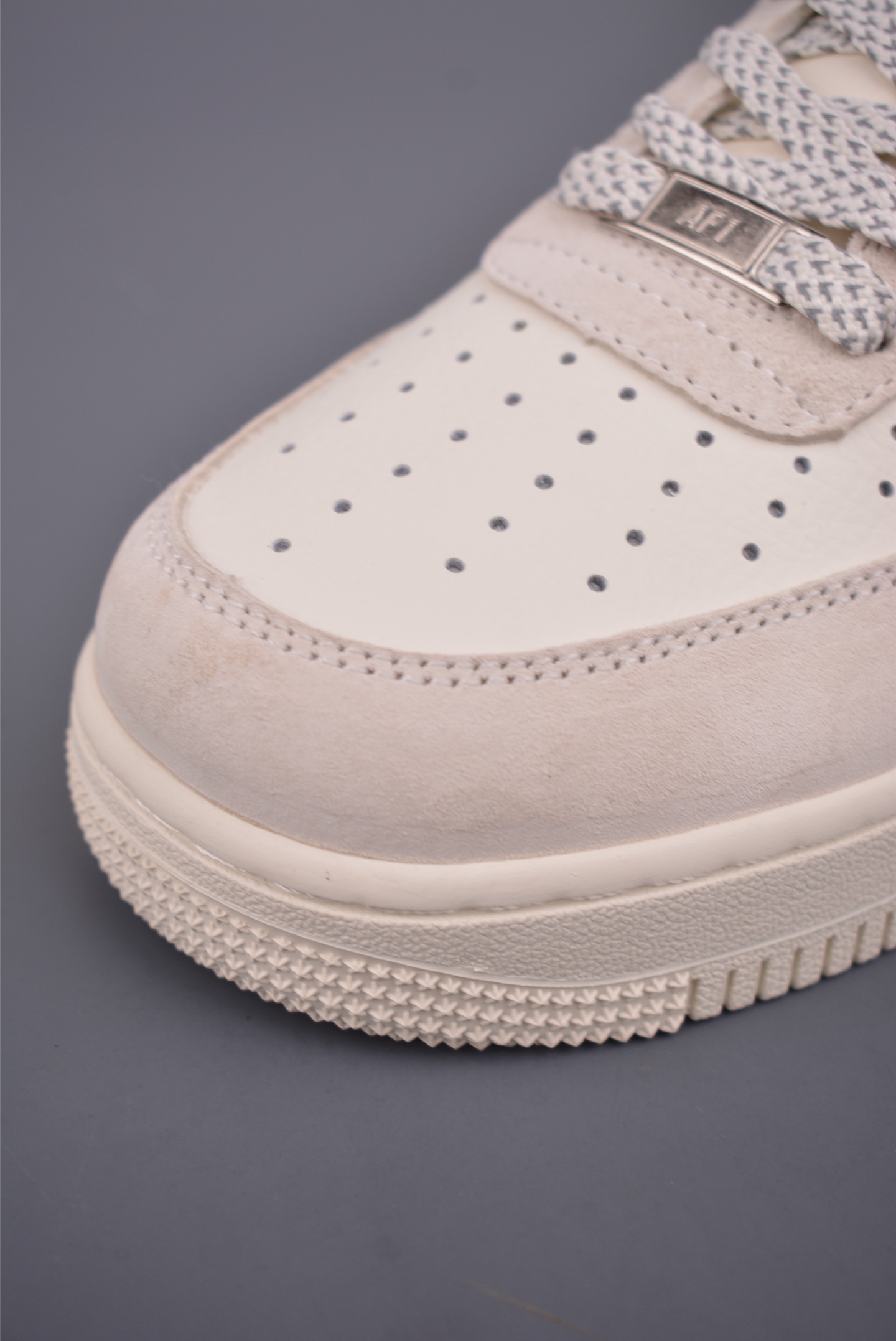 260 Nike Air Force 1 Low LV联名 KD1688-F05-Chinese UA Cheap High Quatity Brand Clothes Bags handbags Sneakers wholesale wholesaler seller from China Factory suppliers Fashion Clothing Shoes best Quality Beautiful Price 260 Nike Air Force 1 Low LV联名 KD1688-F05