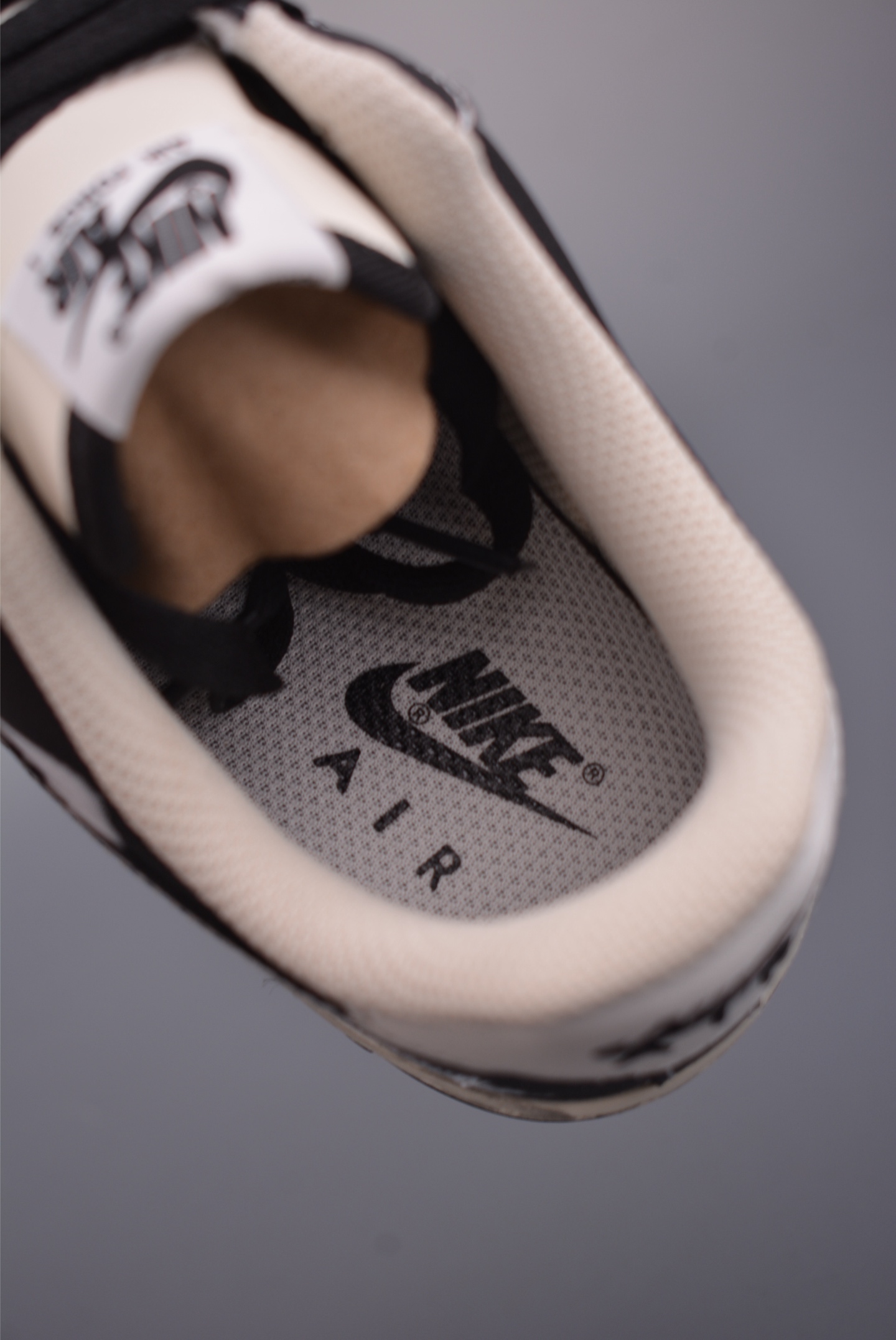Nike Air Force 1 Low 手绘涂鸦 DB3301-808 Nike Air Force 1 Low 手绘涂鸦 DB3301-808
