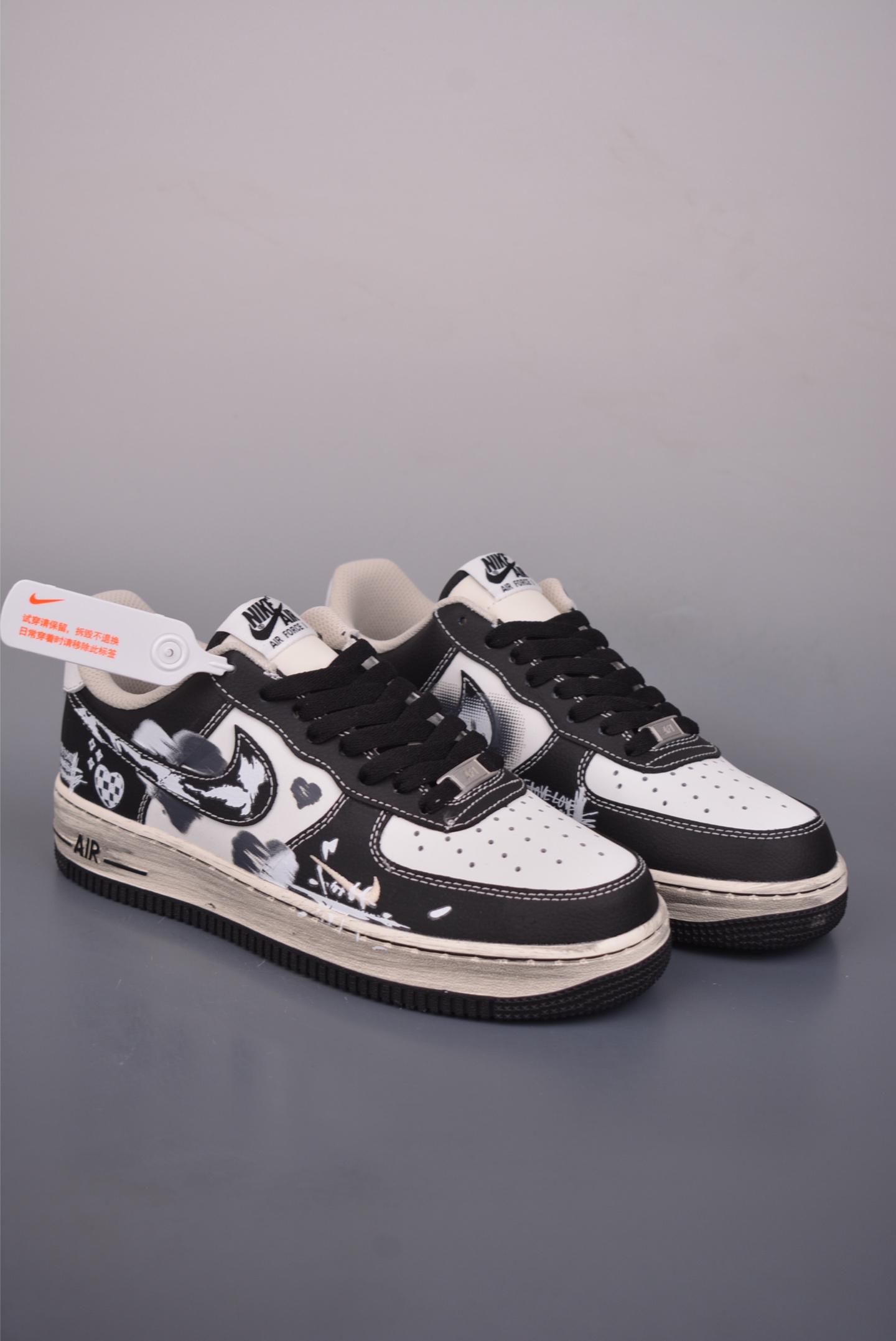 Nike Air Force 1 Low 手绘涂鸦 DB3301-808 Nike Air Force 1 Low 手绘涂鸦 DB3301-808