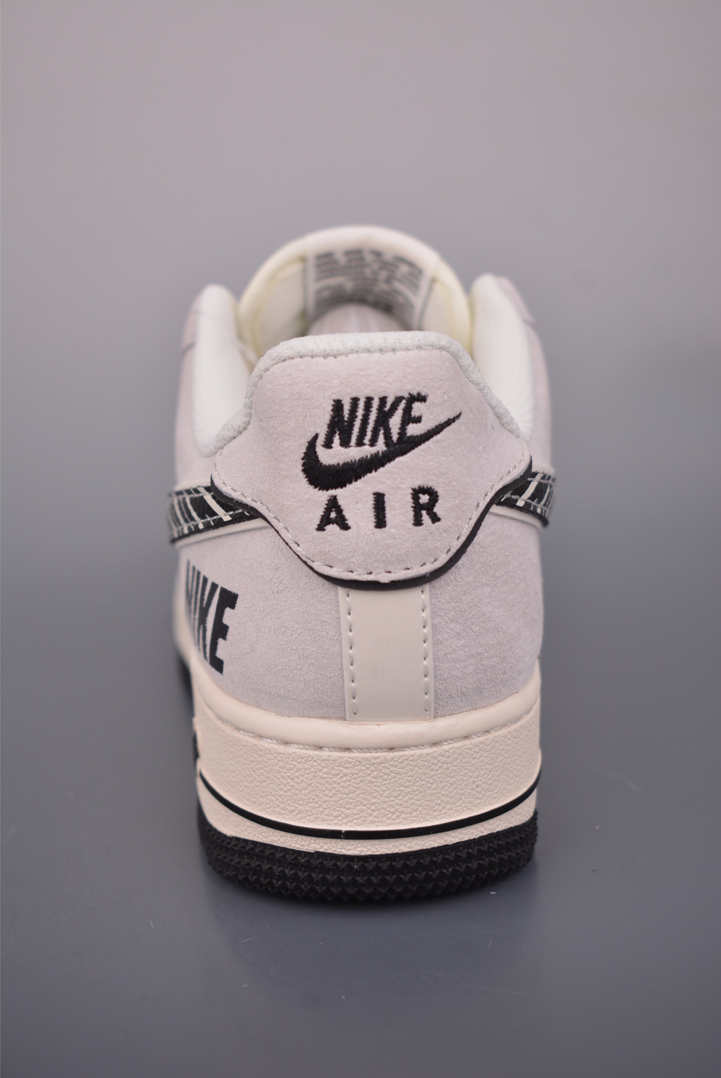 Nike Air Force 1 Low 斑马灰 JP8028-068 Nike Air Force 1 Low 斑马灰 JP8028-068