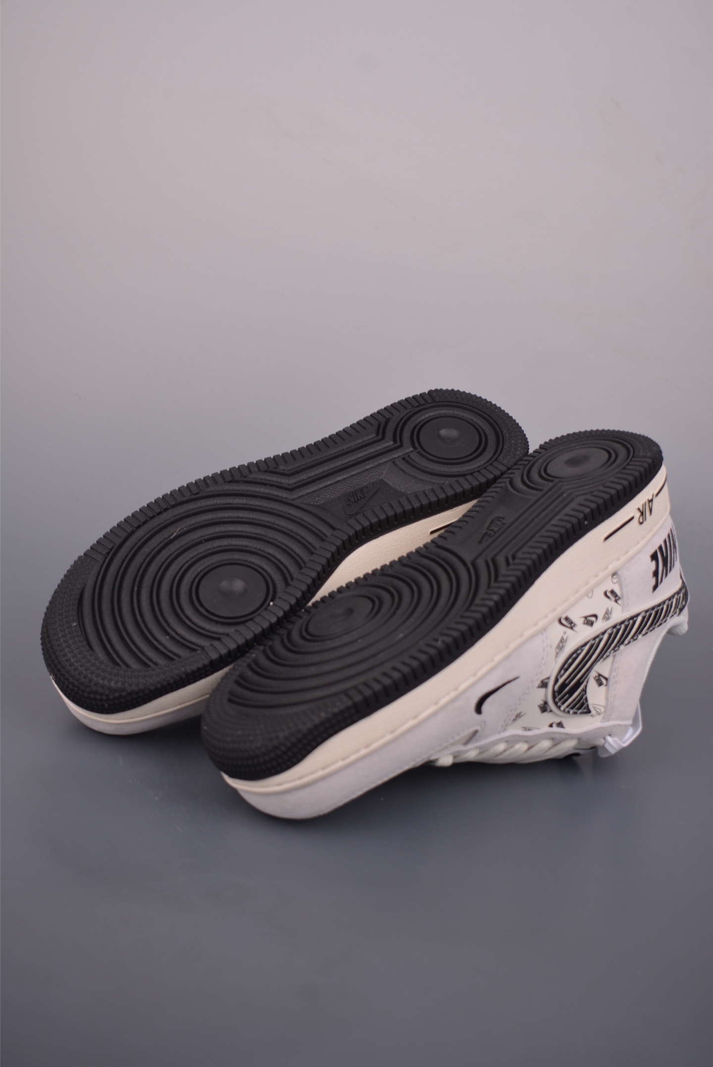 Nike Air Force 1 Low 斑马灰 JP8028-068 Nike Air Force 1 Low 斑马灰 JP8028-068