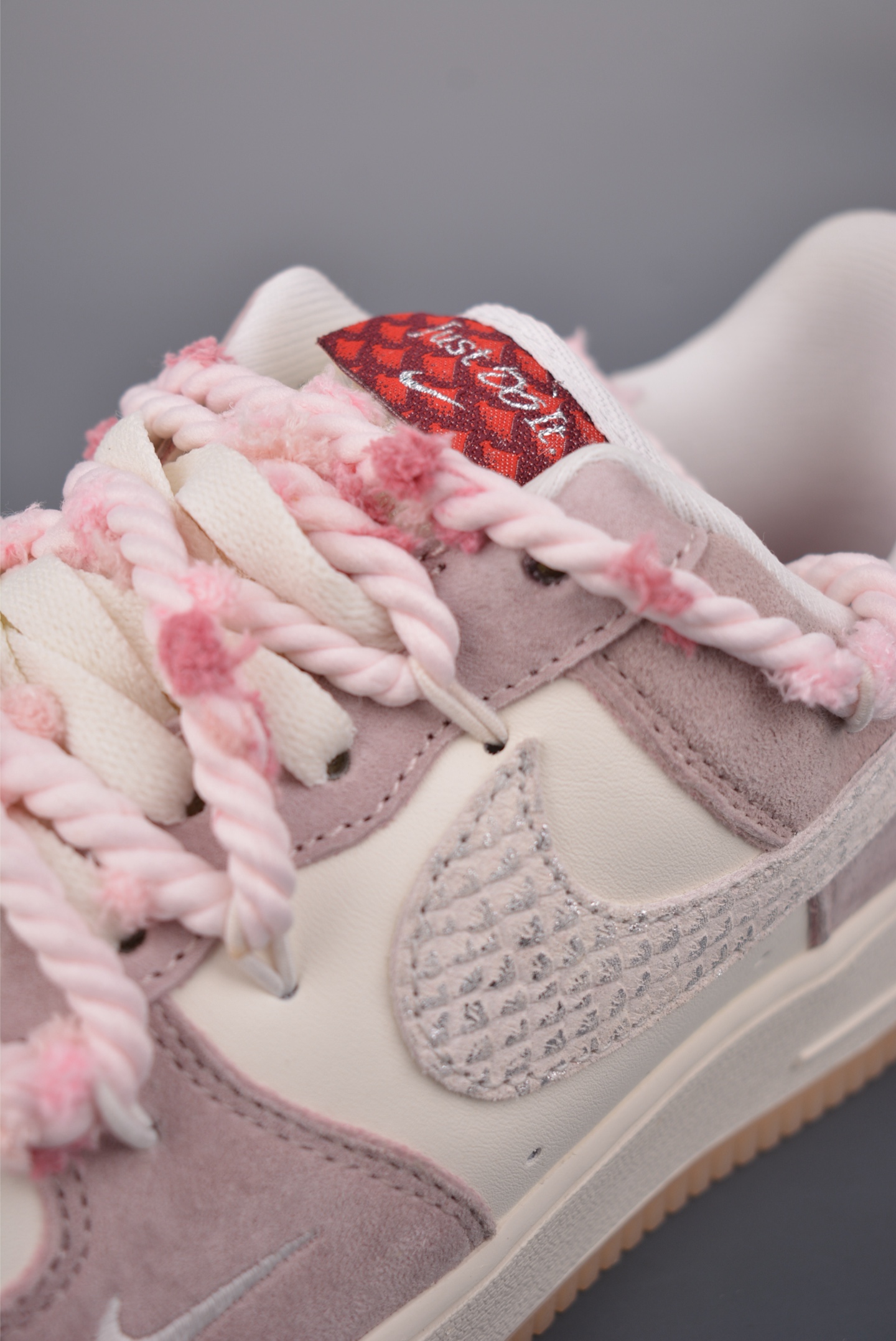 Nike Air Force 1 Low 芋泥告白 解构绑带 CW2288-111