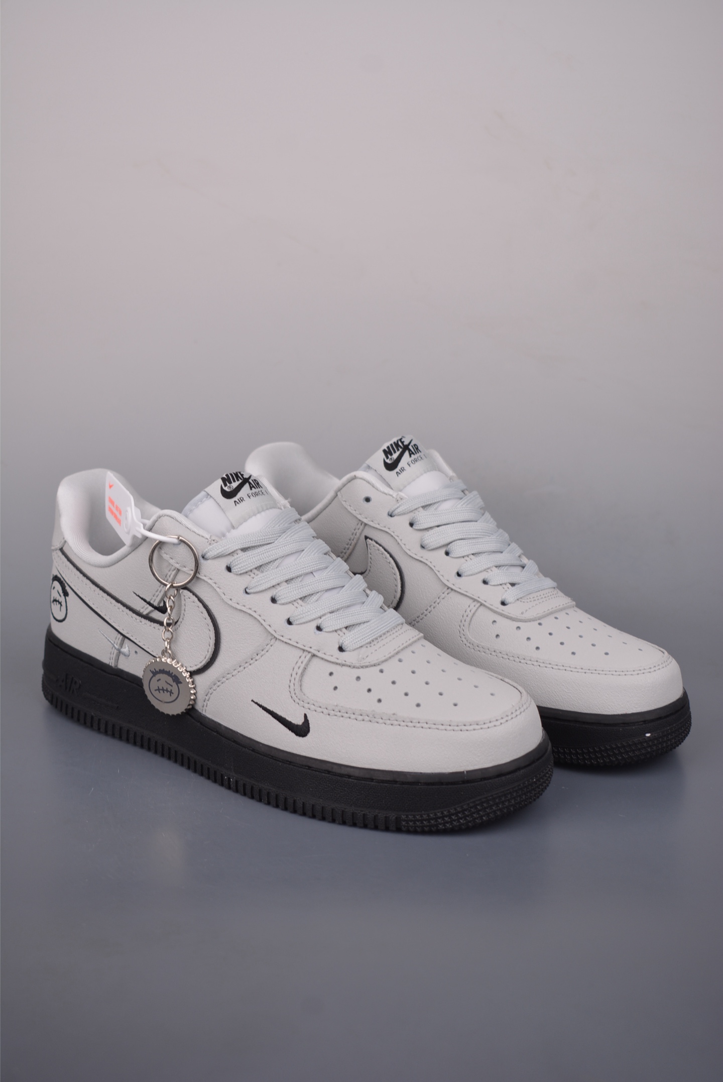 Nike Air Force 1 Low 灰黑 XL1979-128 Nike Air Force 1 Low 灰黑 XL1979-128