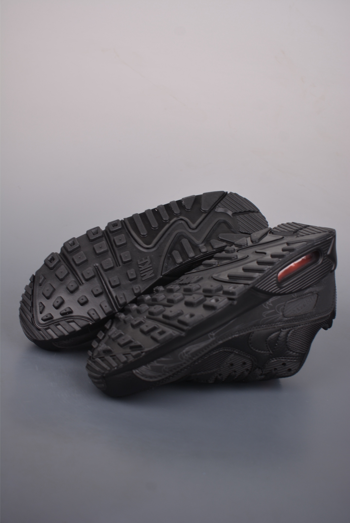 NIKE Air Max90 FUTURA 渠道原盒原标 经典拼接网面 DZ0504-003 NIKE Air Max90 FUTURA 渠道原盒原标 经典拼接网面 DZ0504-003