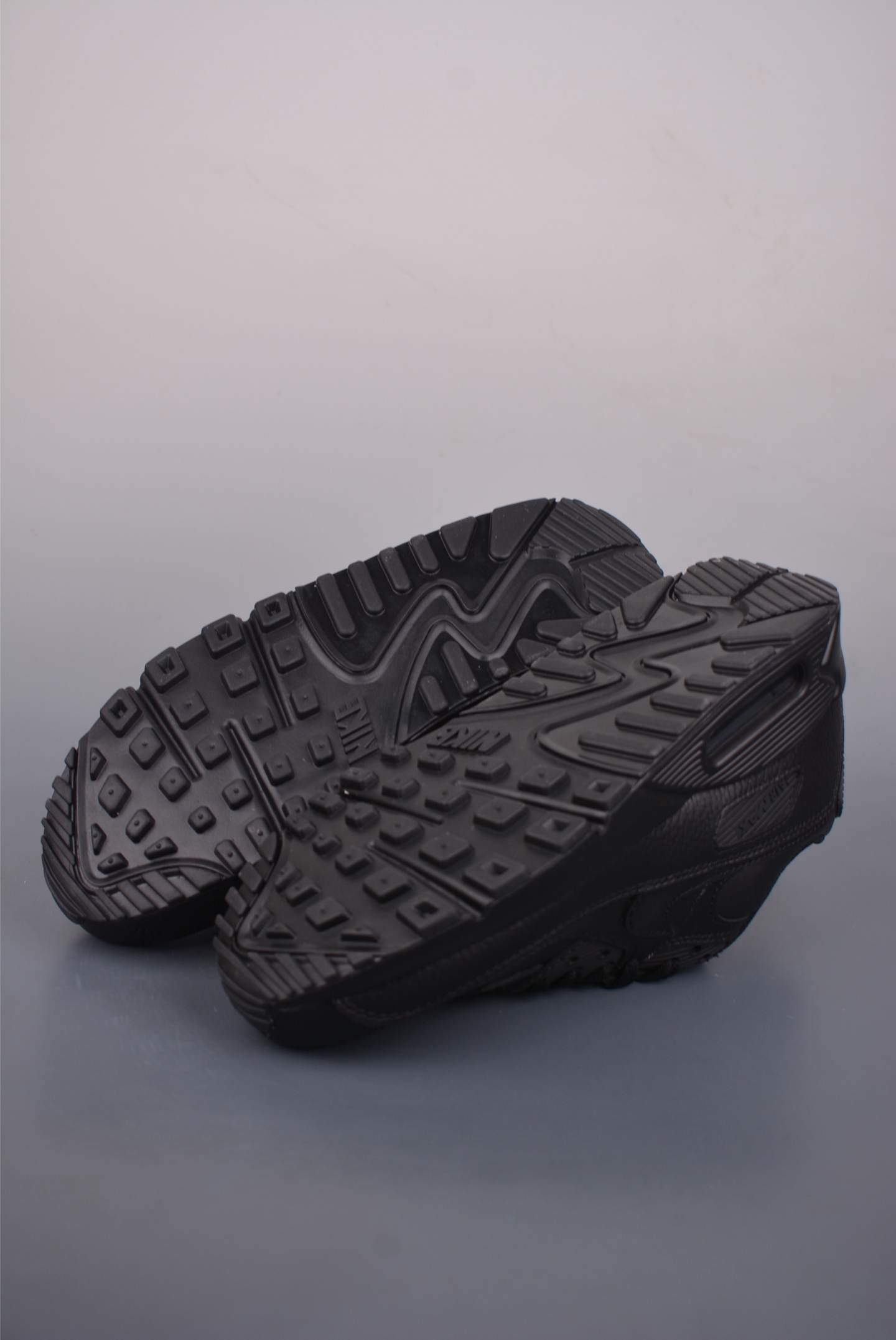200 NIKE Air Max90 FUTURA 渠道原盒原标 经典拼接网面 CZ5594-001-Chinese UA Cheap High Quatity Brand Clothes Bags handbags Sneakers wholesale wholesaler seller from China Factory suppliers Fashion Clothing Shoes best Quality Beautiful Price 200 NIKE Air Max90 FUTURA 渠道原盒原标 经典拼接网面 CZ5594-001