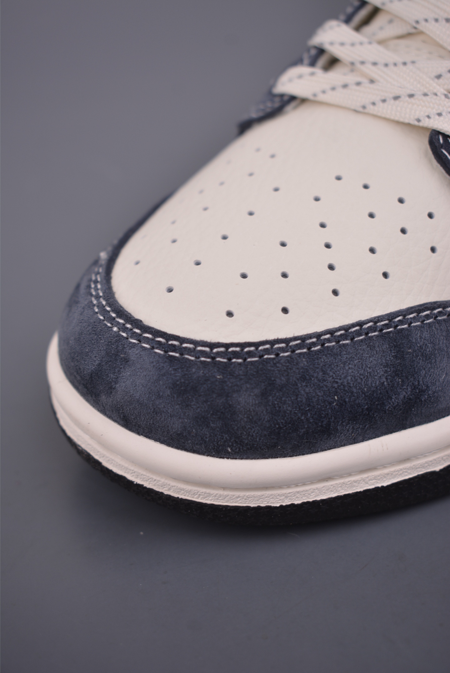 Nike SB Dunk Low LV联名 KG6699-F01