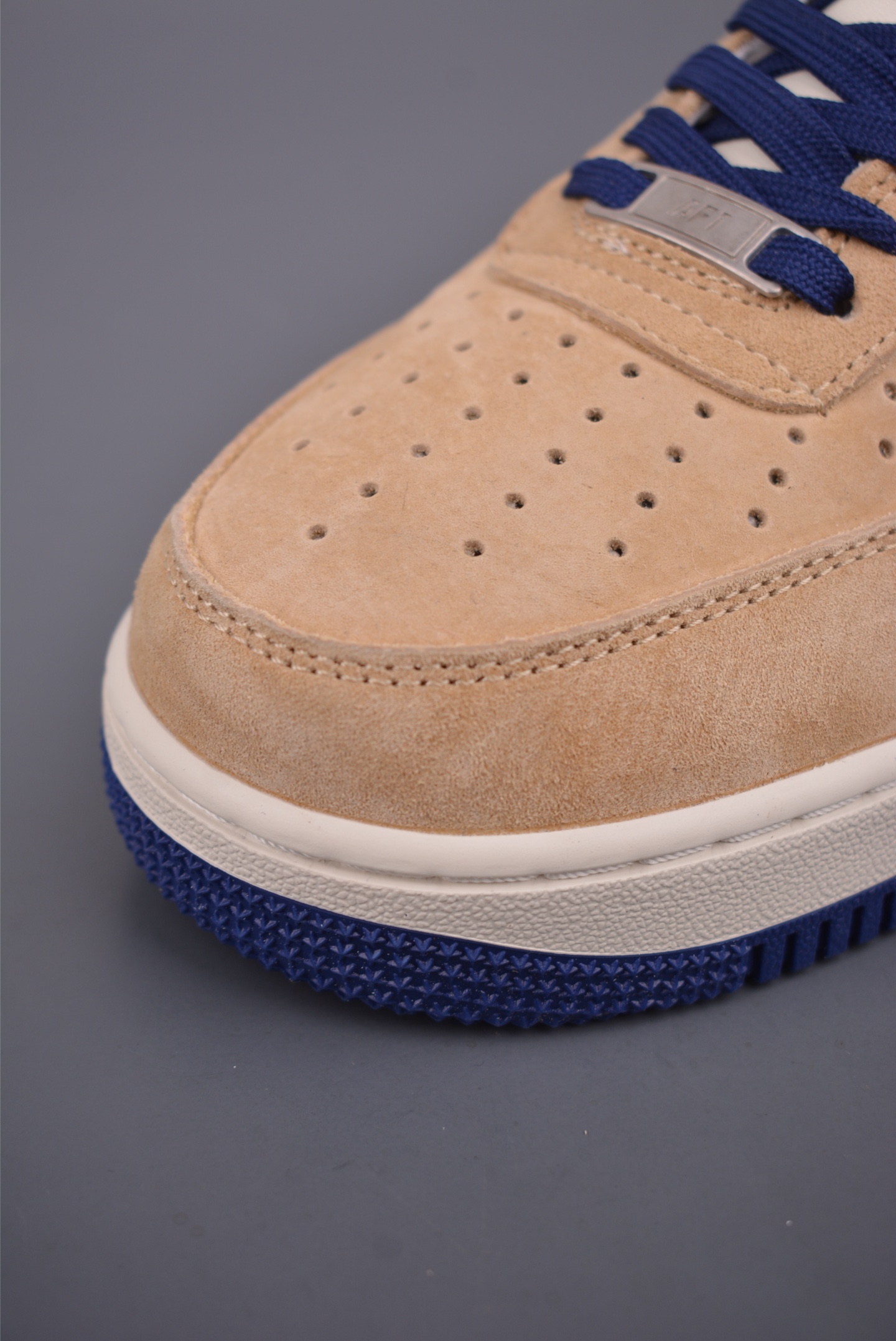 Nike Air Force 1 Low LV联名 FQ3545-300 Nike Air Force 1 Low LV联名 FQ3545-300