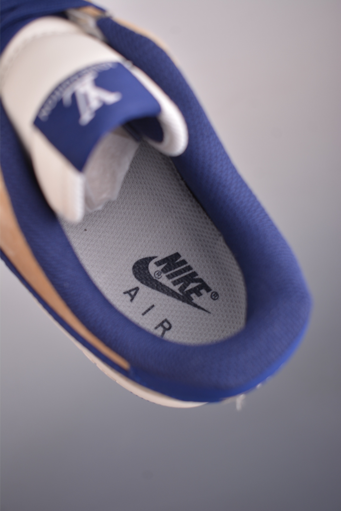 Nike Air Force 1 Low LV联名 FQ3545-300 Nike Air Force 1 Low LV联名 FQ3545-300