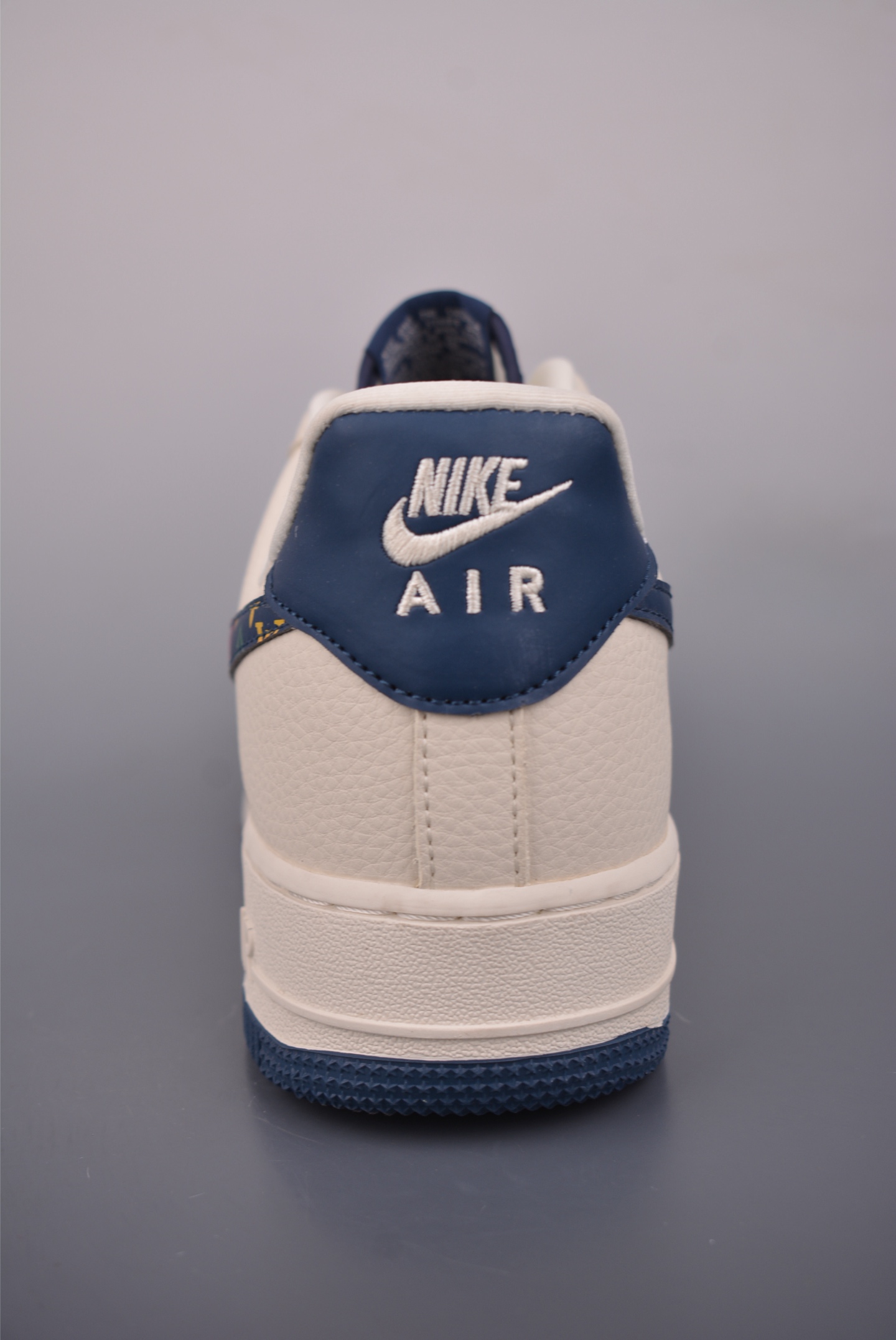 Nike Air Force 1 Low LV联名 LD1999-005 Nike Air Force 1 Low LV联名 LD1999-005
