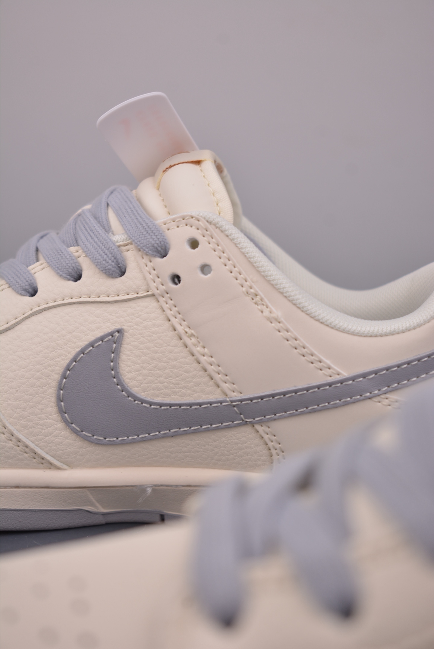 Nike SB Dunk Low 陈冠希 解构绑带 DD1391-100 Nike SB Dunk Low 陈冠希 解构绑带 DD1391-100