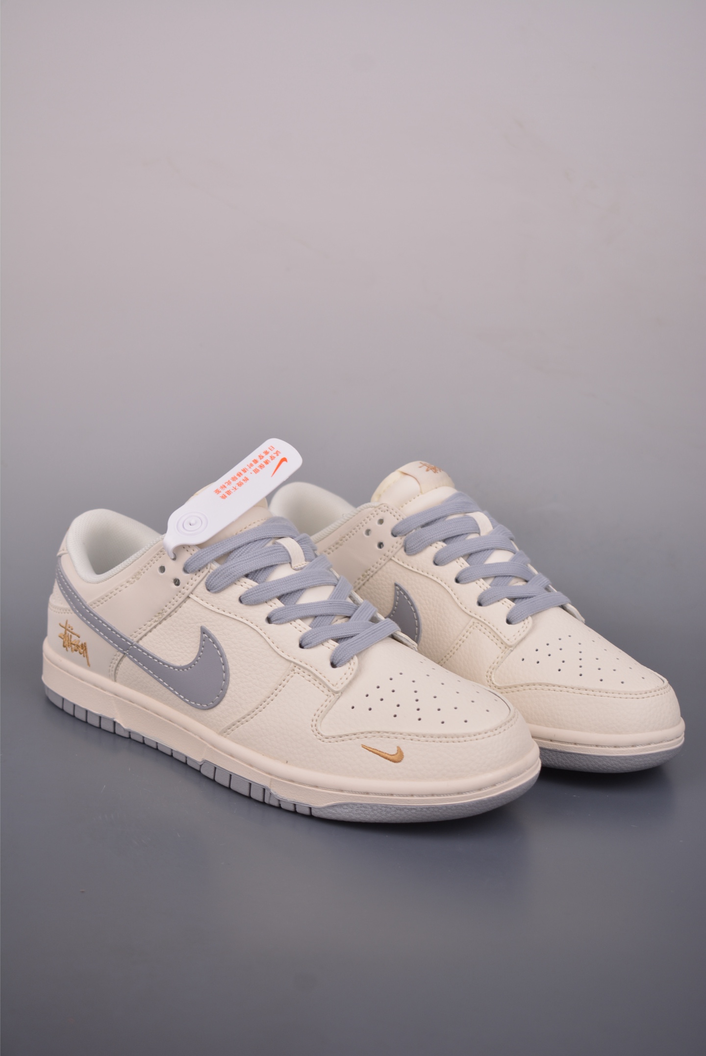 Nike SB Dunk Low 陈冠希 解构绑带 DD1391-100 Nike SB Dunk Low 陈冠希 解构绑带 DD1391-100