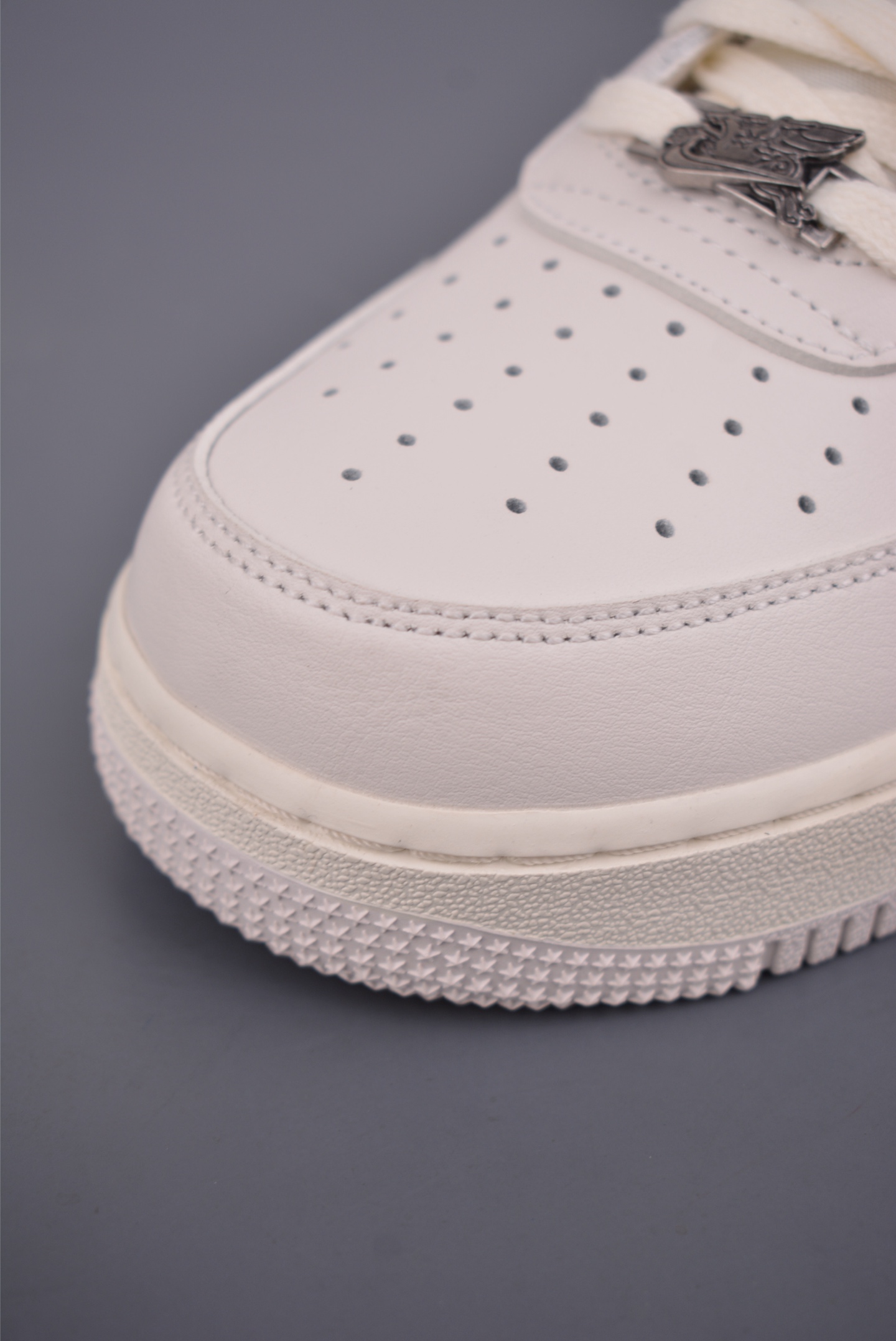 Nike Air Force 1 Low 马年限定 IQ1119-011-High Quatity Cheap Brand wholesale wholesaler seller Clothes Bags handbags Sneakers Top Fashion Clothing Shoes from China Factory Chinese suppliers best Quality Beautiful Price Nike Air Force 1 Low 马年限定 IQ1119-011