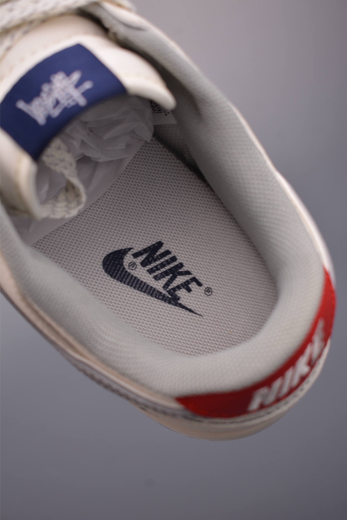Nike SB Dunk Low 斯图西联名 SD6888-107