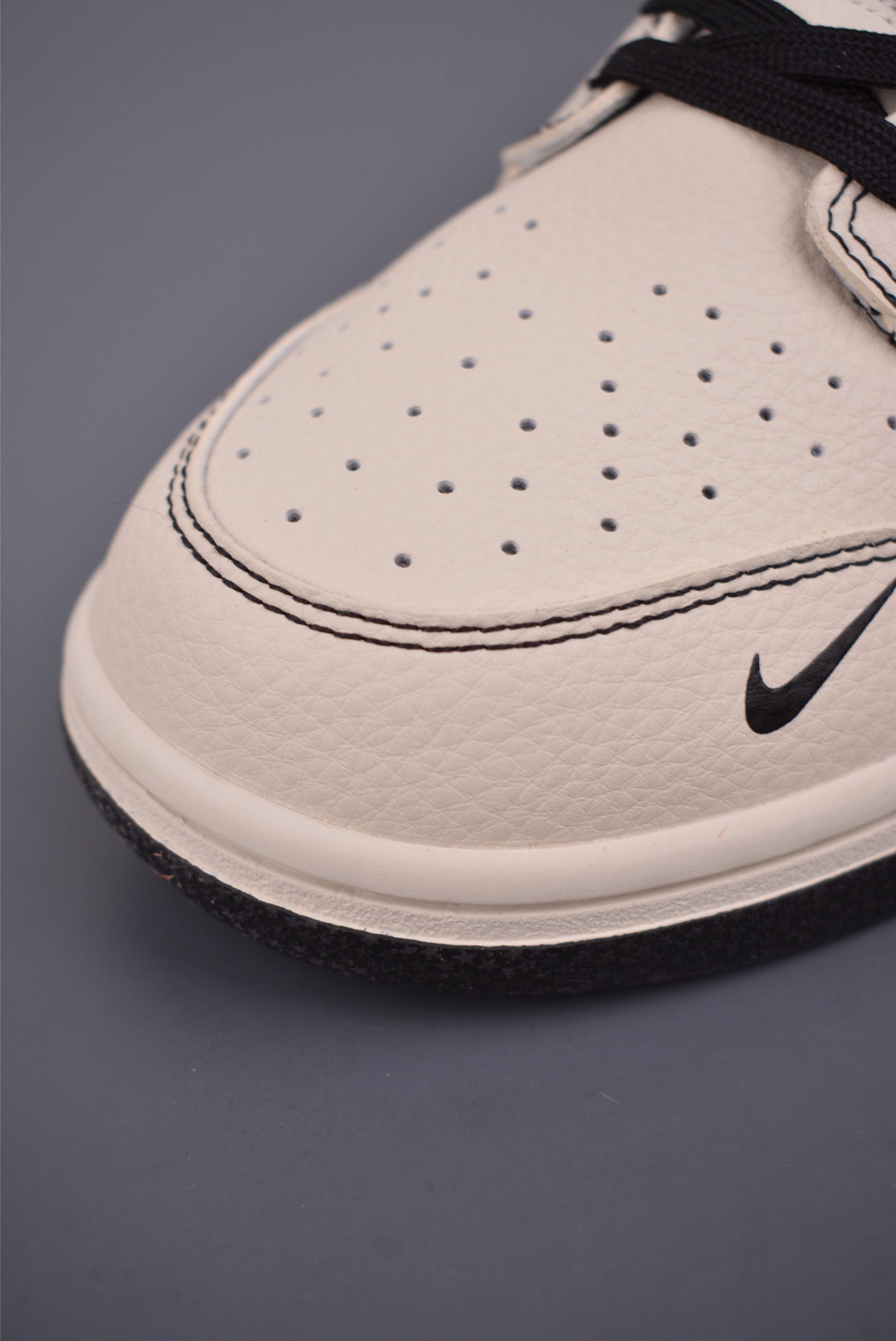 280 Nike SB Dunk Low LV联名 MN1688-103-Chinese UA Cheap High Quatity Brand Clothes Bags handbags Sneakers wholesale wholesaler seller from China Factory suppliers Fashion Clothing Shoes best Quality Beautiful Price 280 Nike SB Dunk Low LV联名 MN1688-103