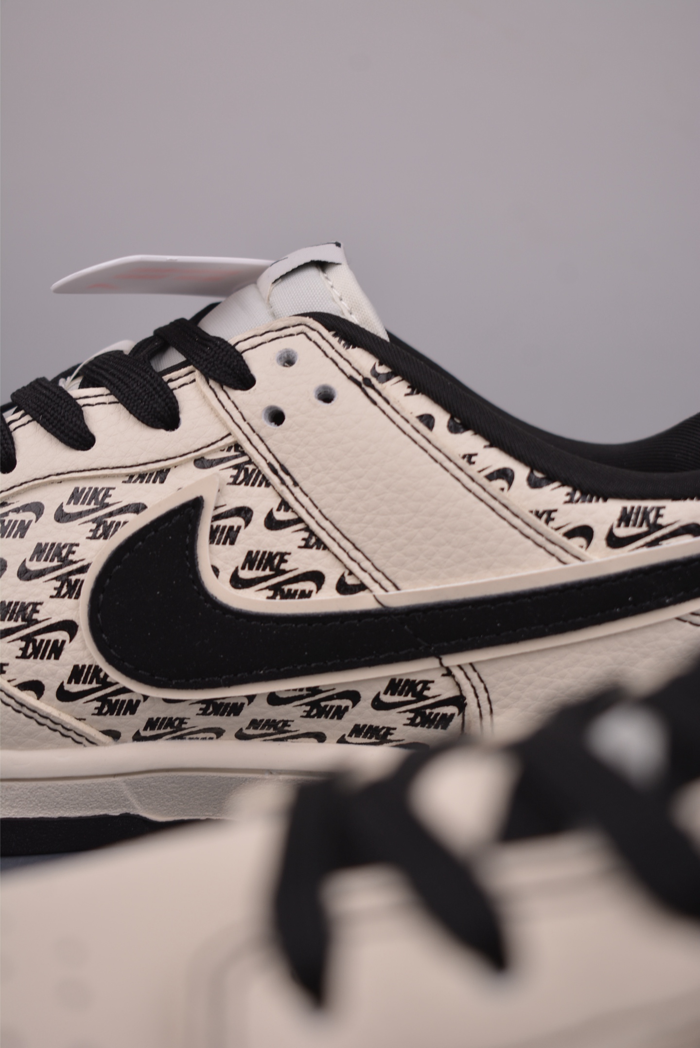 280 Nike SB Dunk Low LV联名 MN1688-103-Chinese UA Cheap High Quatity Brand Clothes Bags handbags Sneakers wholesale wholesaler seller from China Factory suppliers Fashion Clothing Shoes best Quality Beautiful Price 280 Nike SB Dunk Low LV联名 MN1688-103