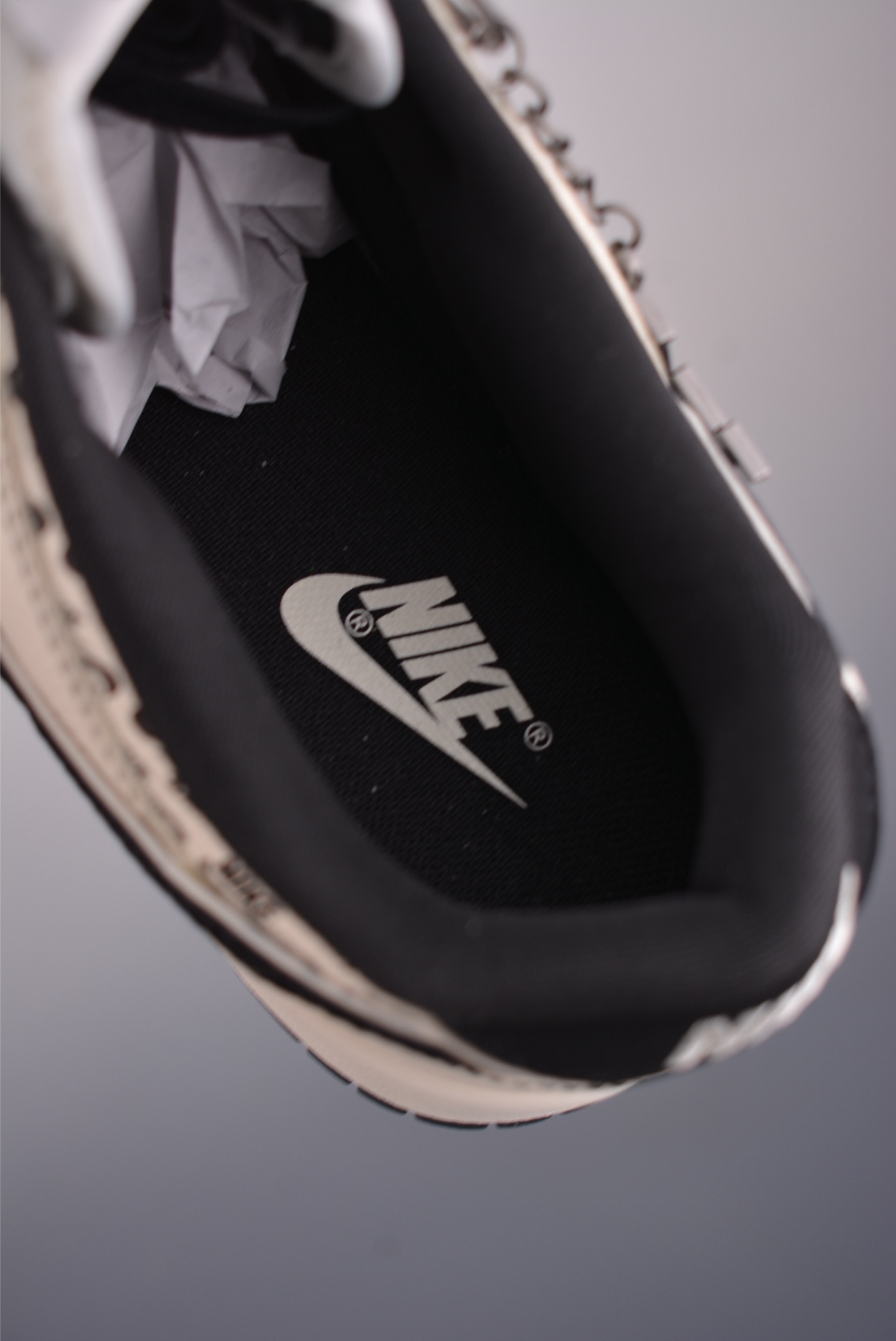 280 Nike SB Dunk Low LV联名 MN1688-103-Chinese UA Cheap High Quatity Brand Clothes Bags handbags Sneakers wholesale wholesaler seller from China Factory suppliers Fashion Clothing Shoes best Quality Beautiful Price 280 Nike SB Dunk Low LV联名 MN1688-103
