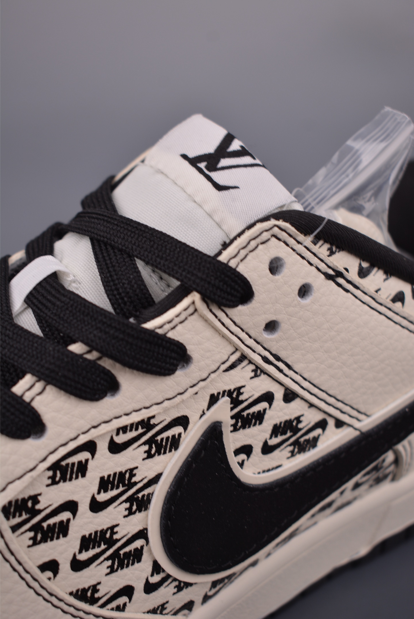 280 Nike SB Dunk Low LV联名 MN1688-103-Chinese UA Cheap High Quatity Brand Clothes Bags handbags Sneakers wholesale wholesaler seller from China Factory suppliers Fashion Clothing Shoes best Quality Beautiful Price 280 Nike SB Dunk Low LV联名 MN1688-103
