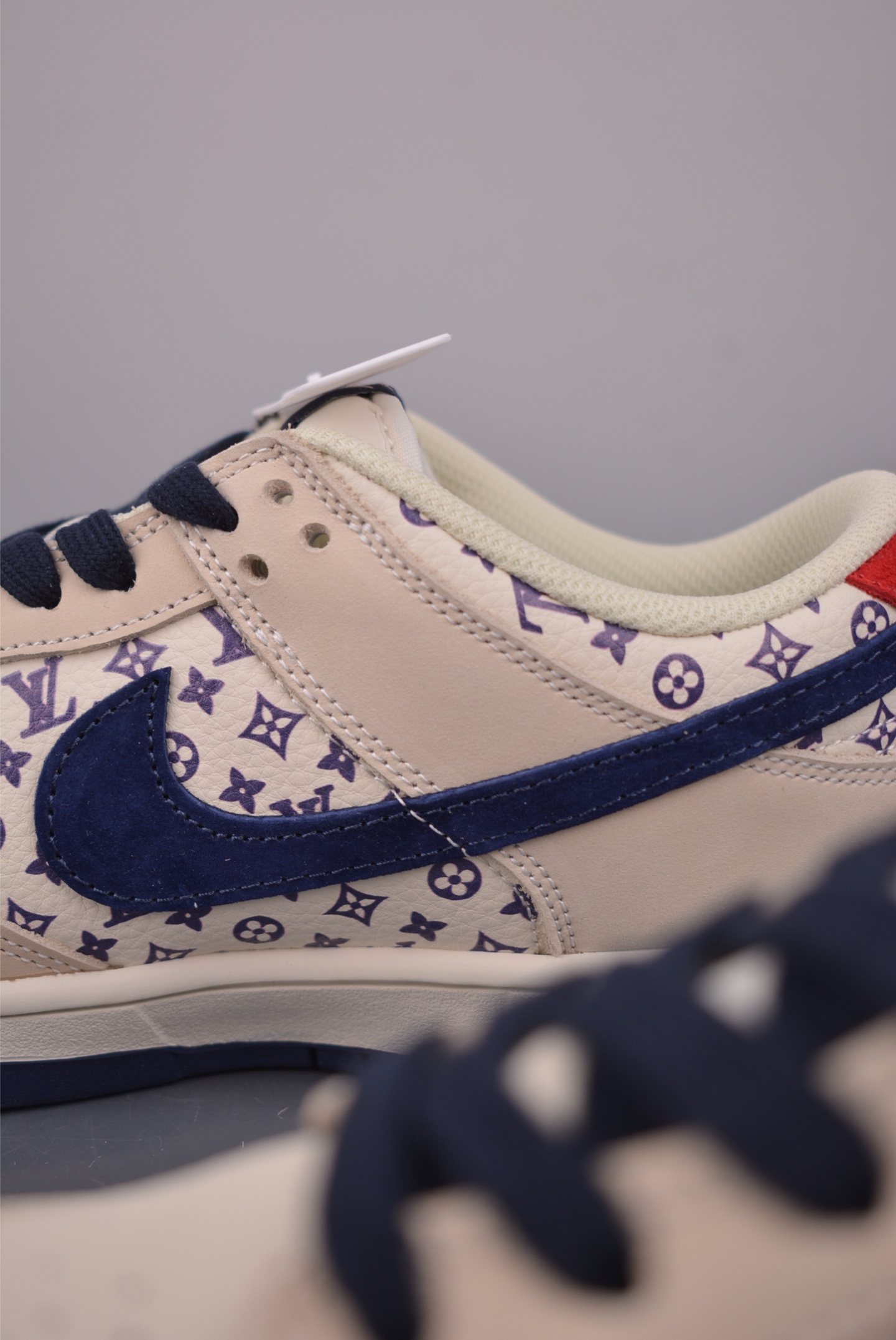 280 Nike SB Dunk Low LV联名 DN3168-020