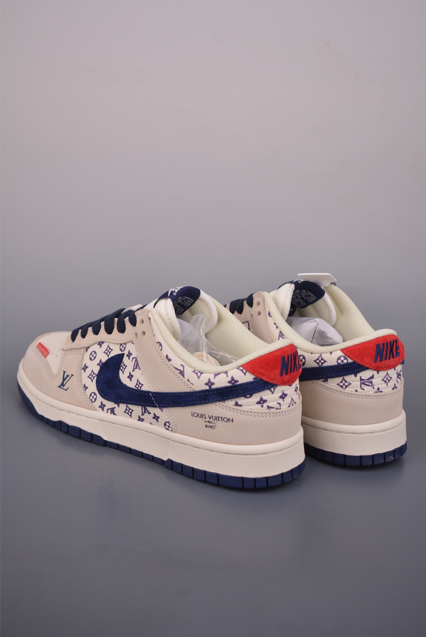 280 Nike SB Dunk Low LV联名 DN3168-020