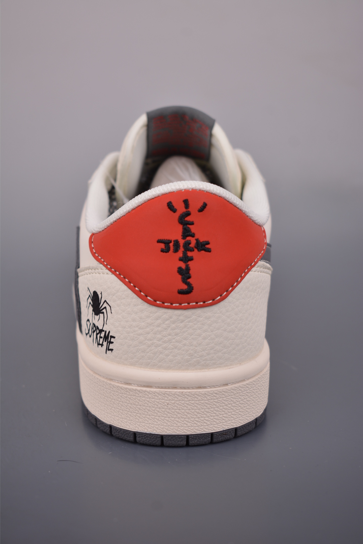 280 Fragment x Travis Scott x Supreme Air Jordan 1 Low 三方联名倒钩 QW5088-210-Chinese UA Cheap High Quatity Brand Clothes Bags handbags Sneakers wholesale wholesaler seller from China Factory suppliers Fashion Clothing Shoes best Quality Beautiful Price 280 Fragment x Travis Scott x Supreme Air Jordan 1 Low 三方联名倒钩 QW5088-210